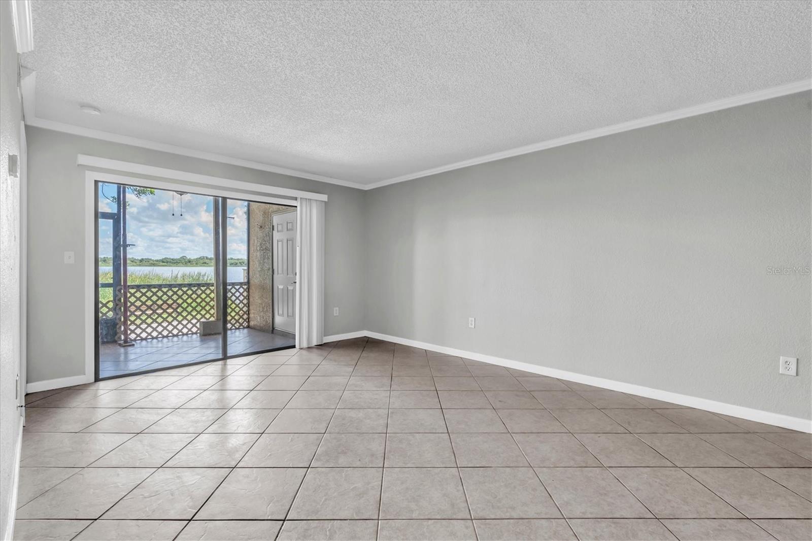10103 SAILWINDS BLVD N #105