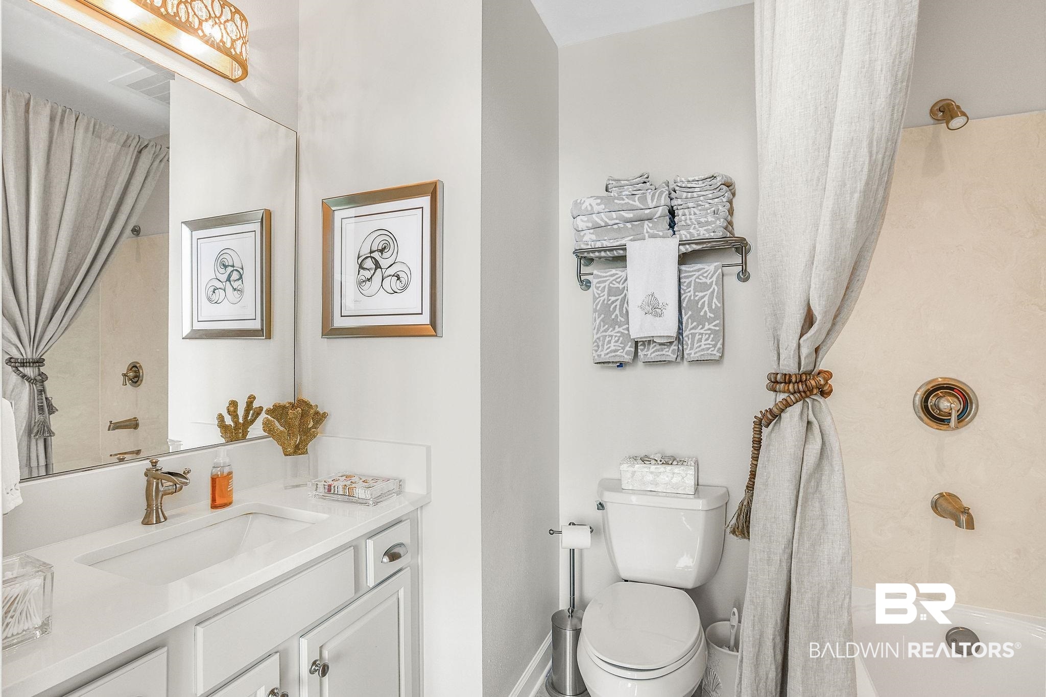 1940 W Beach Boulevard 1301