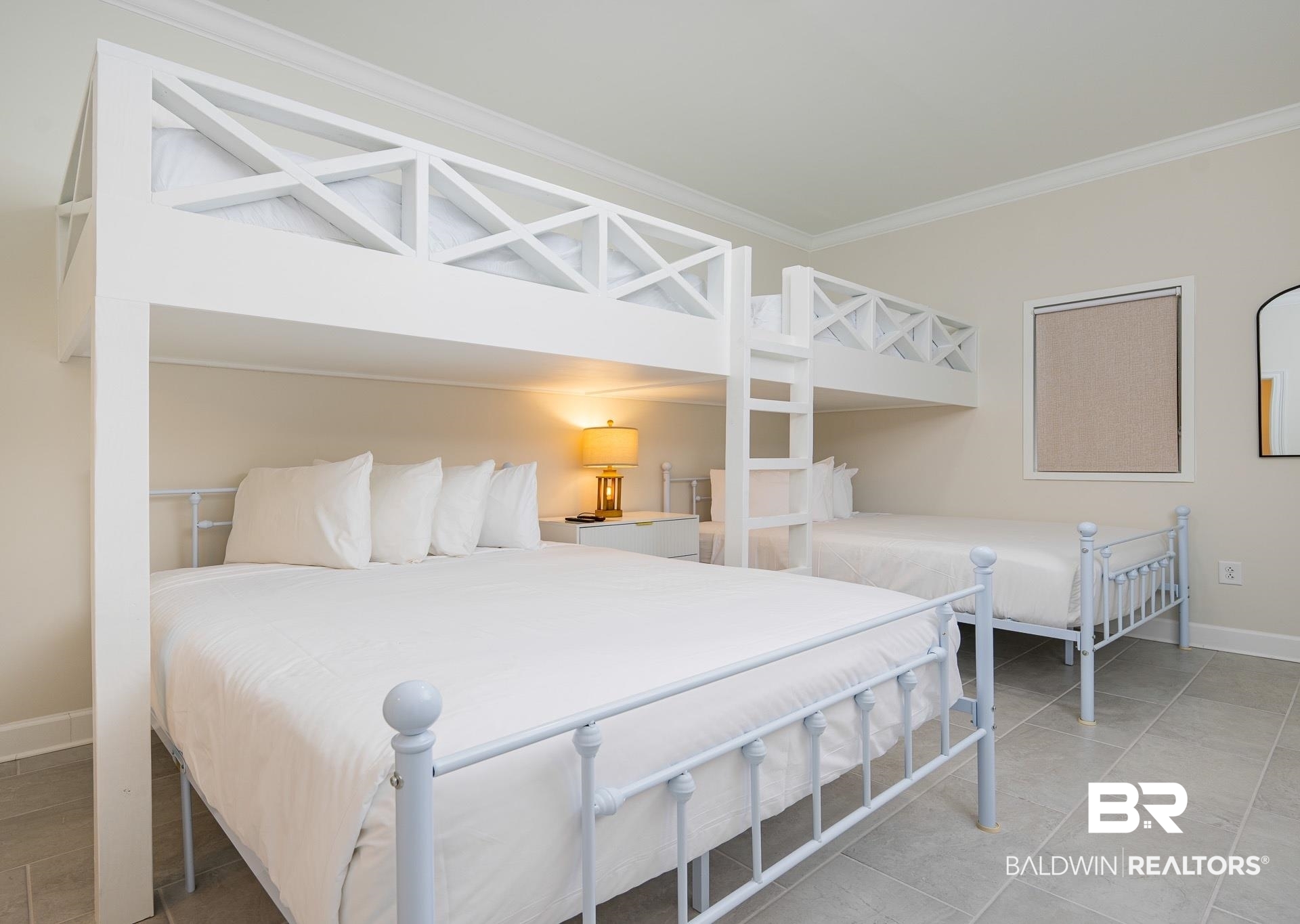 533 E Beach Boulevard 1203