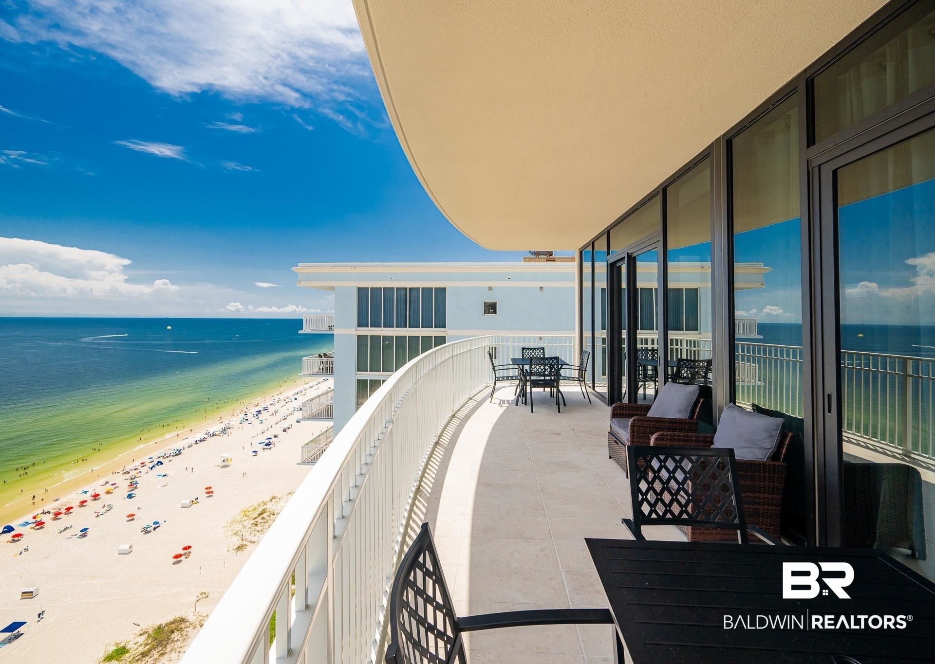 533 E Beach Boulevard 19AW1