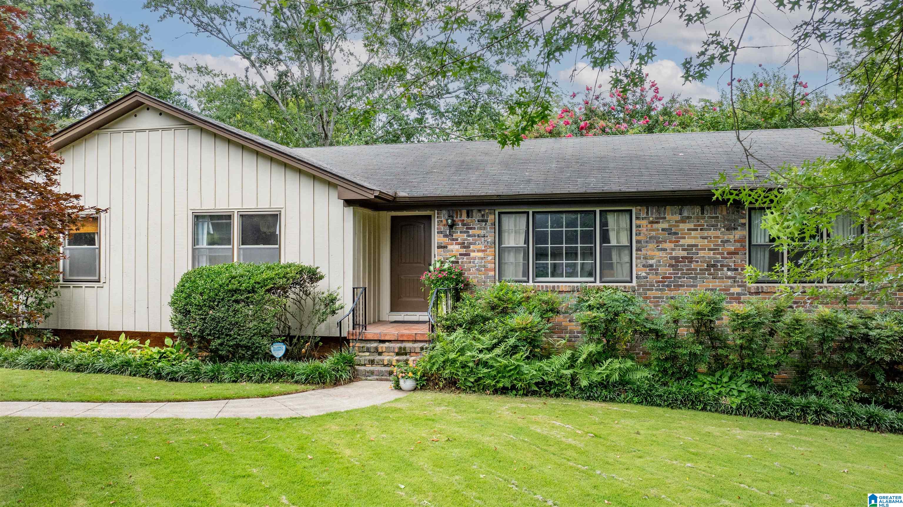 4513 SWALLOW PLACE