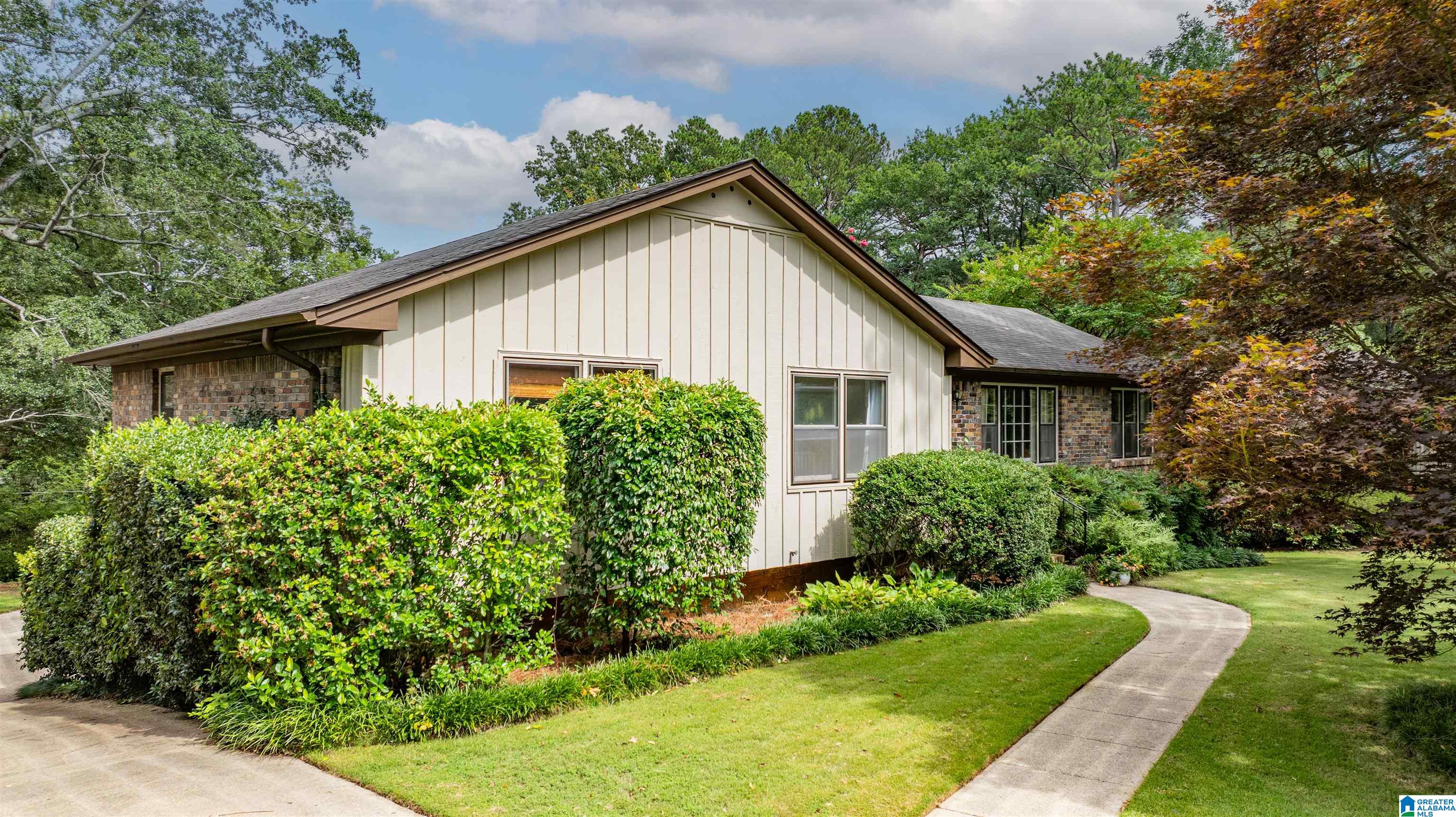 4513 SWALLOW PLACE