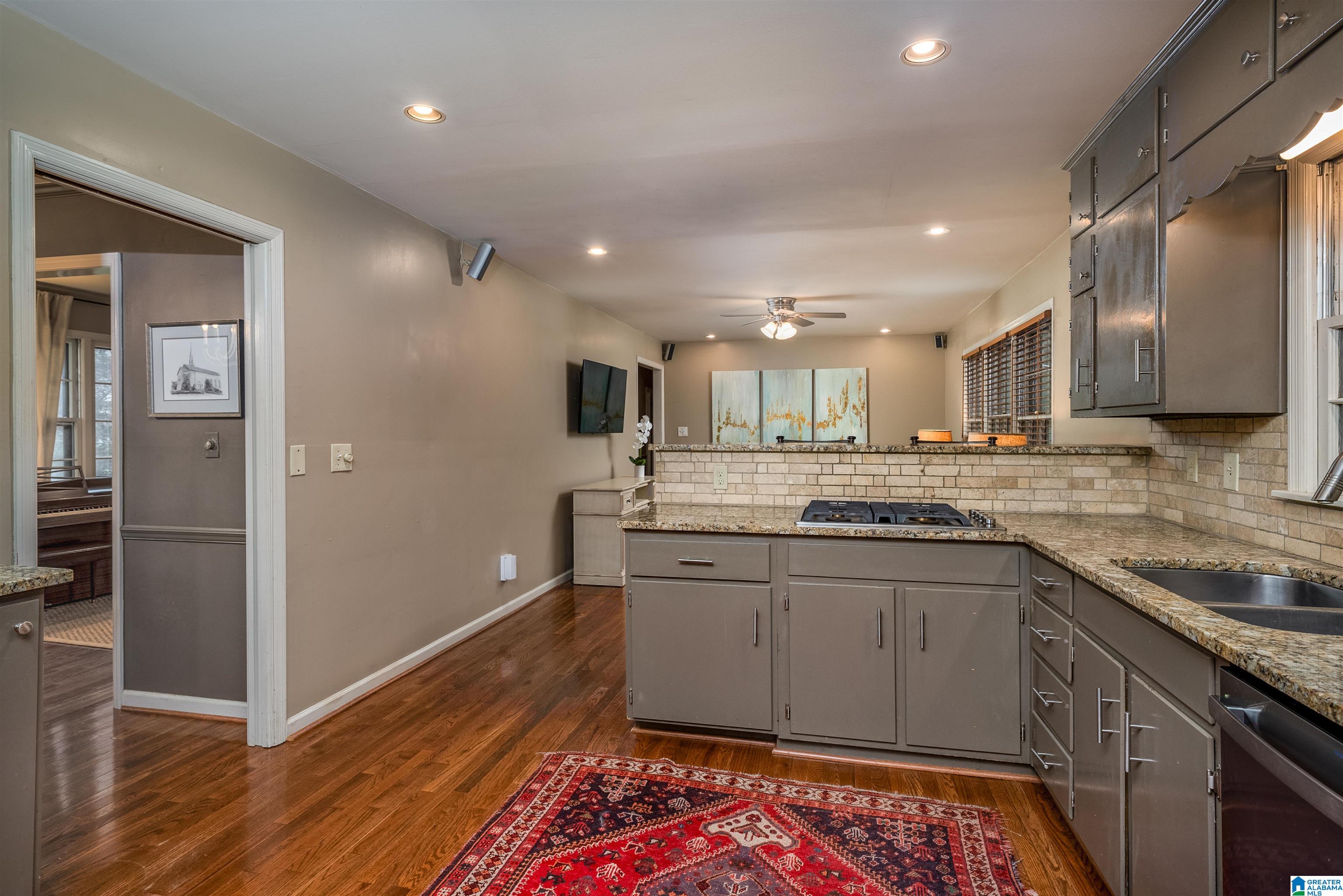 4513 SWALLOW PLACE