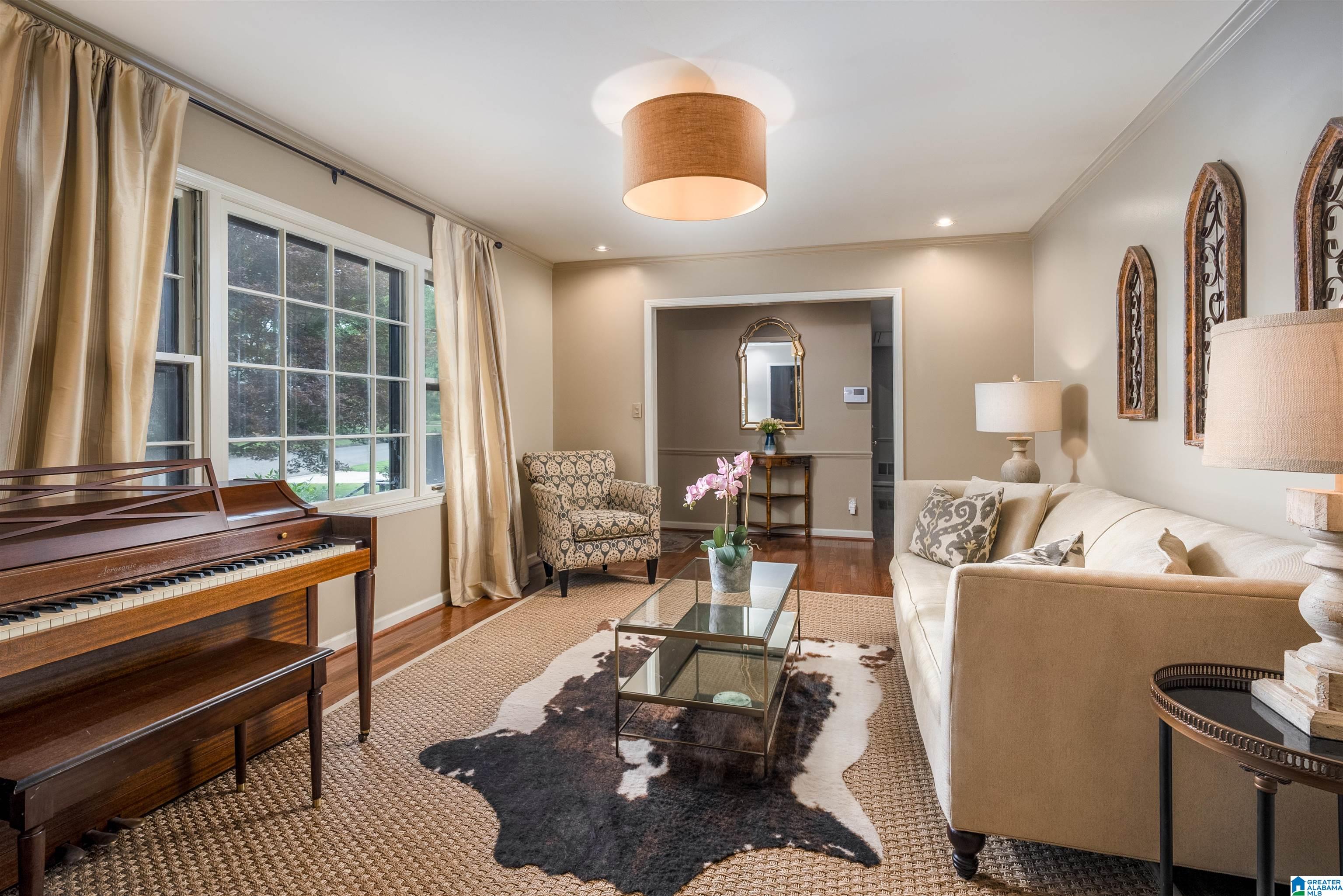 4513 SWALLOW PLACE