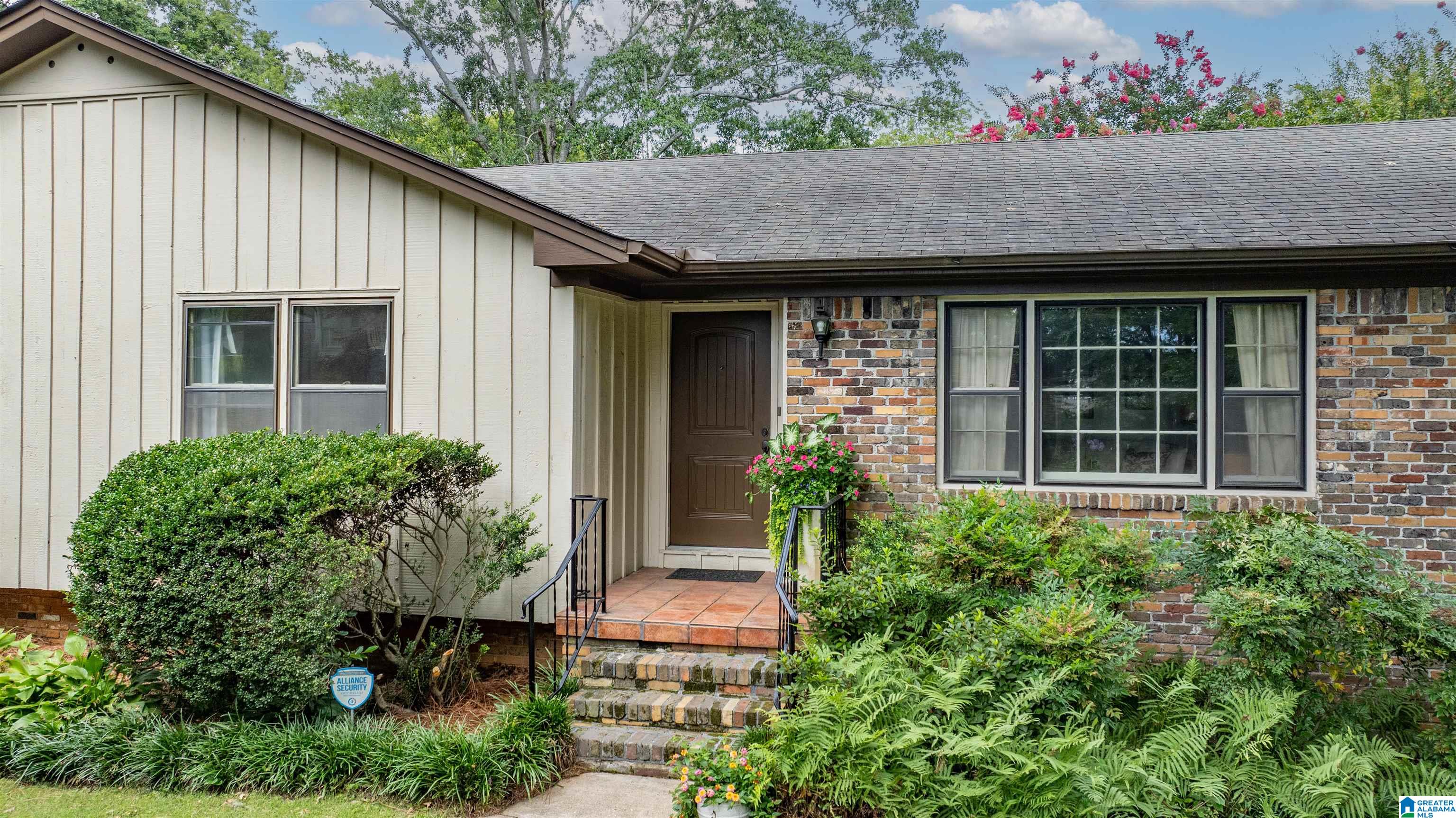 4513 SWALLOW PLACE