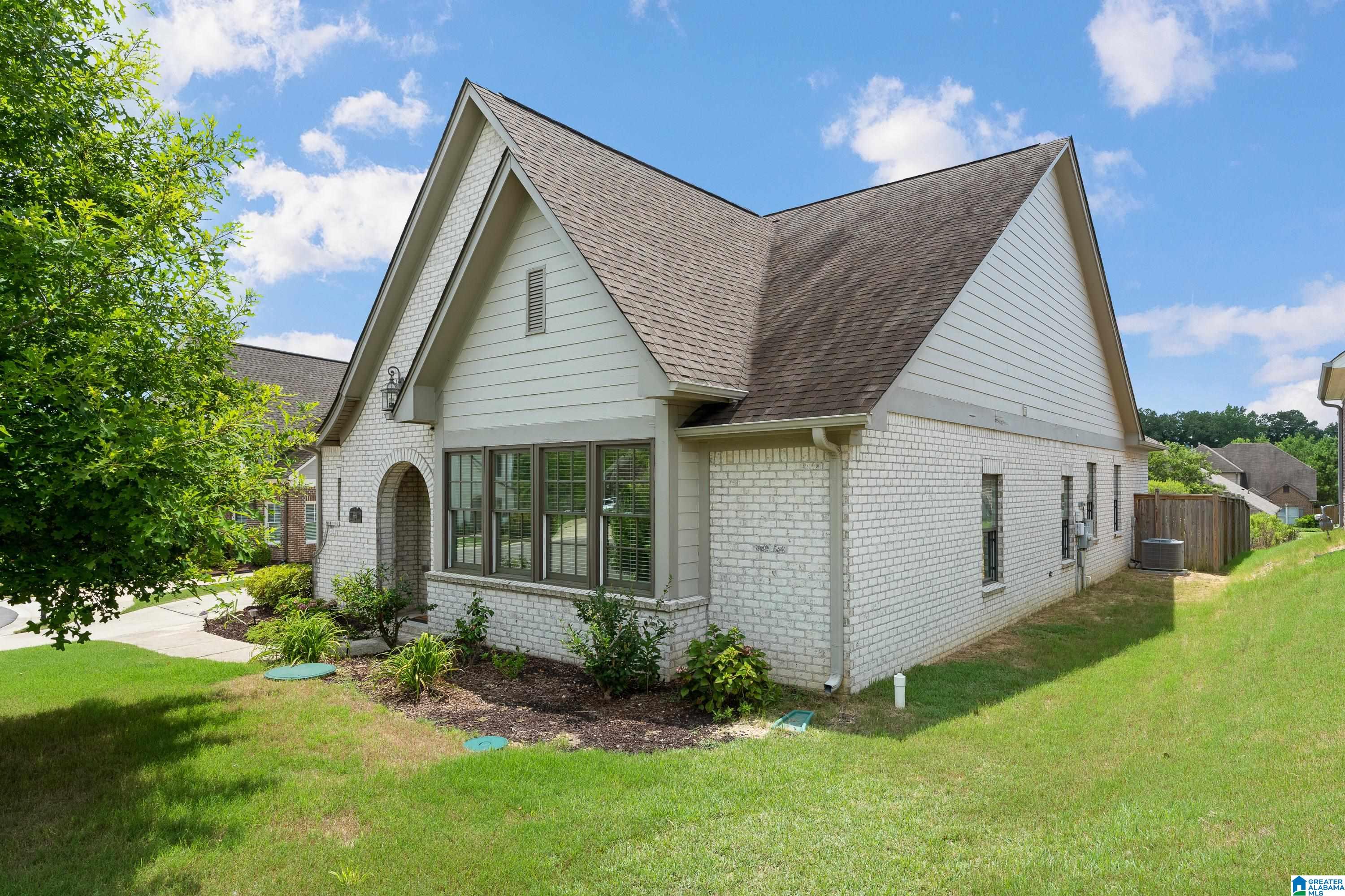 6651 WOODMERE CROSSING