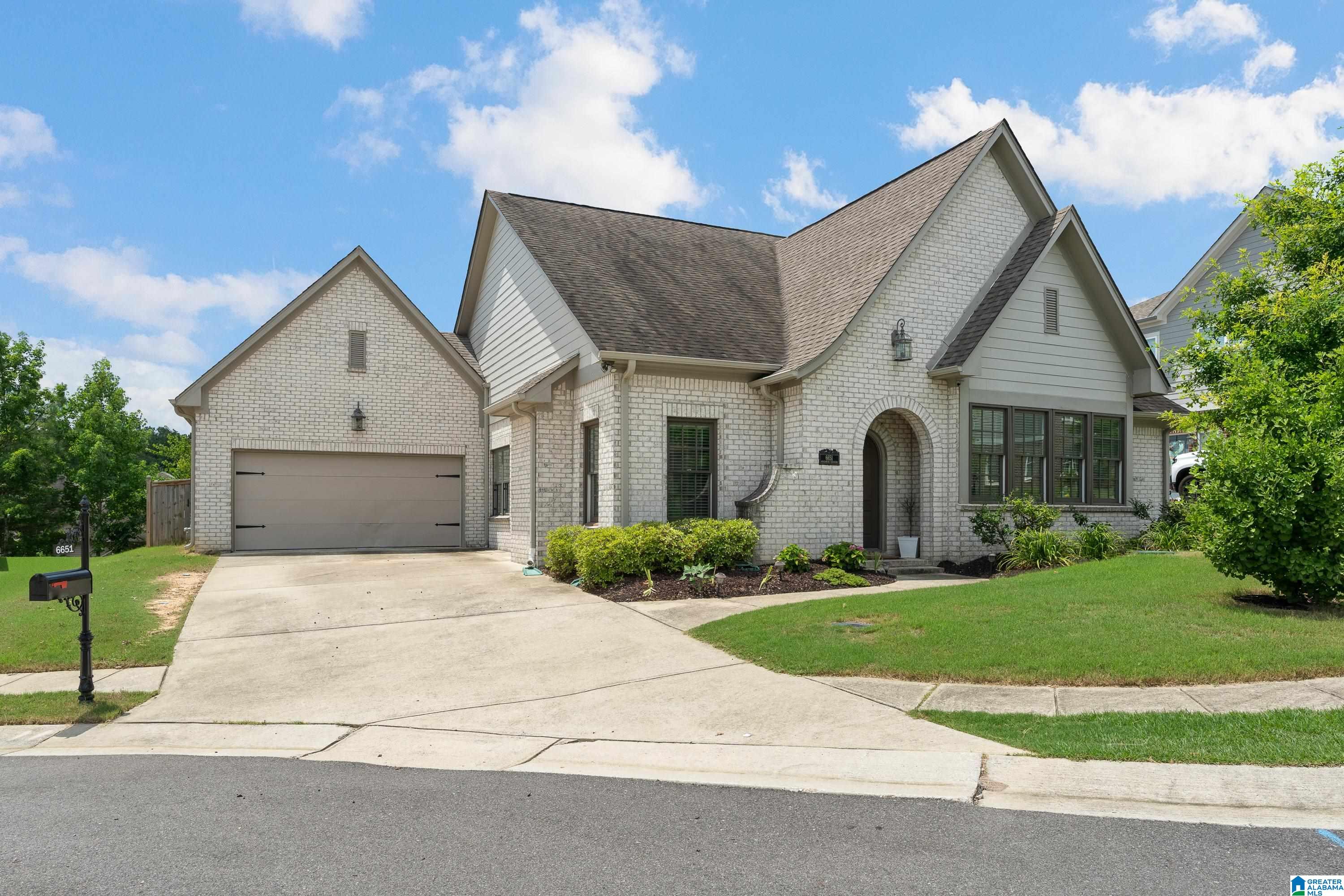6651 WOODMERE CROSSING