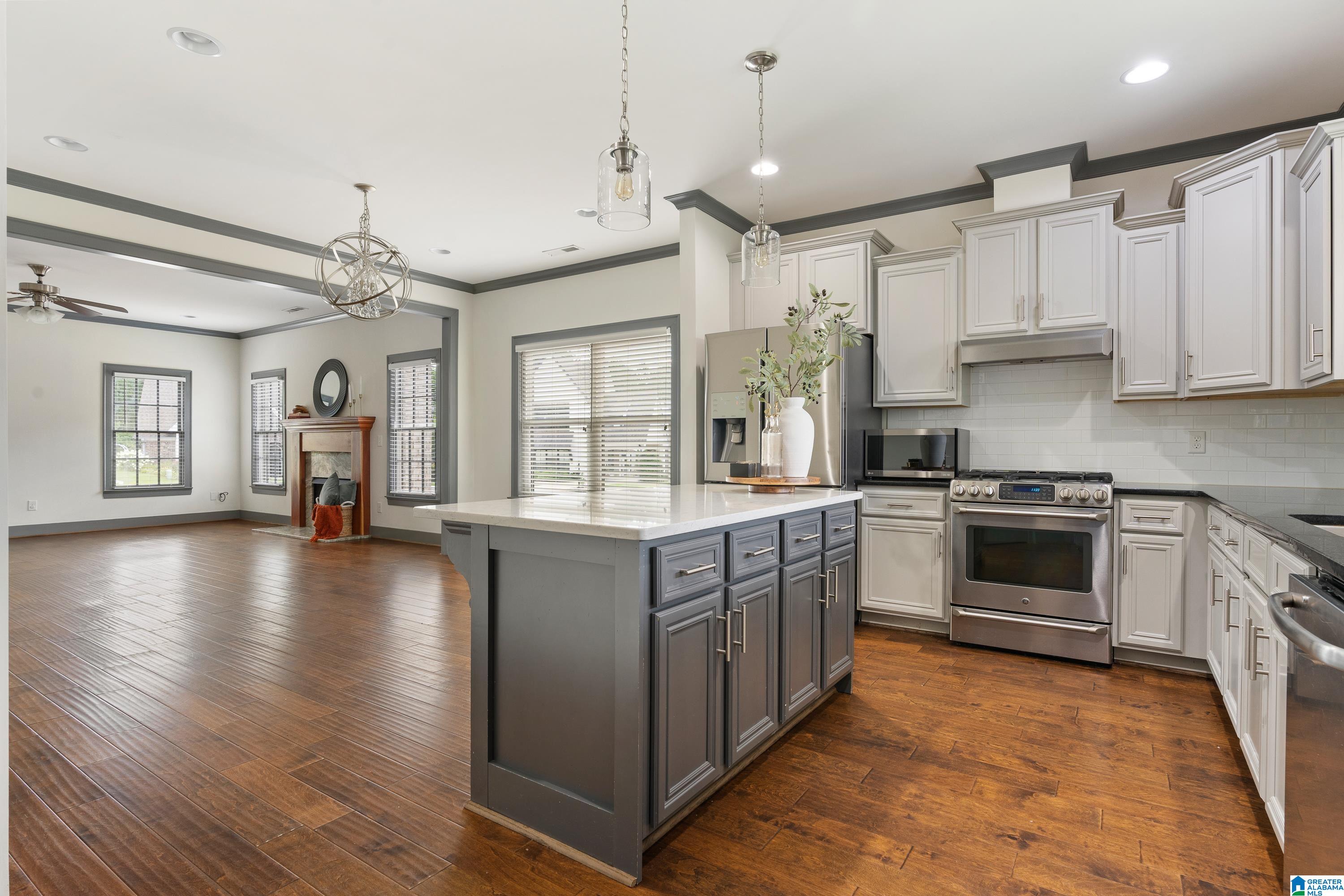 6651 WOODMERE CROSSING