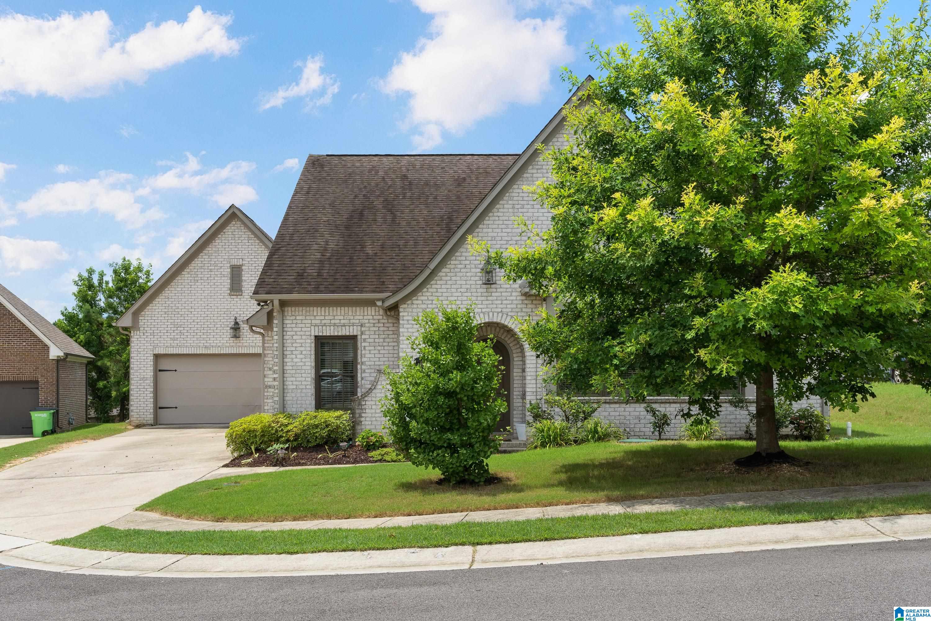 6651 WOODMERE CROSSING