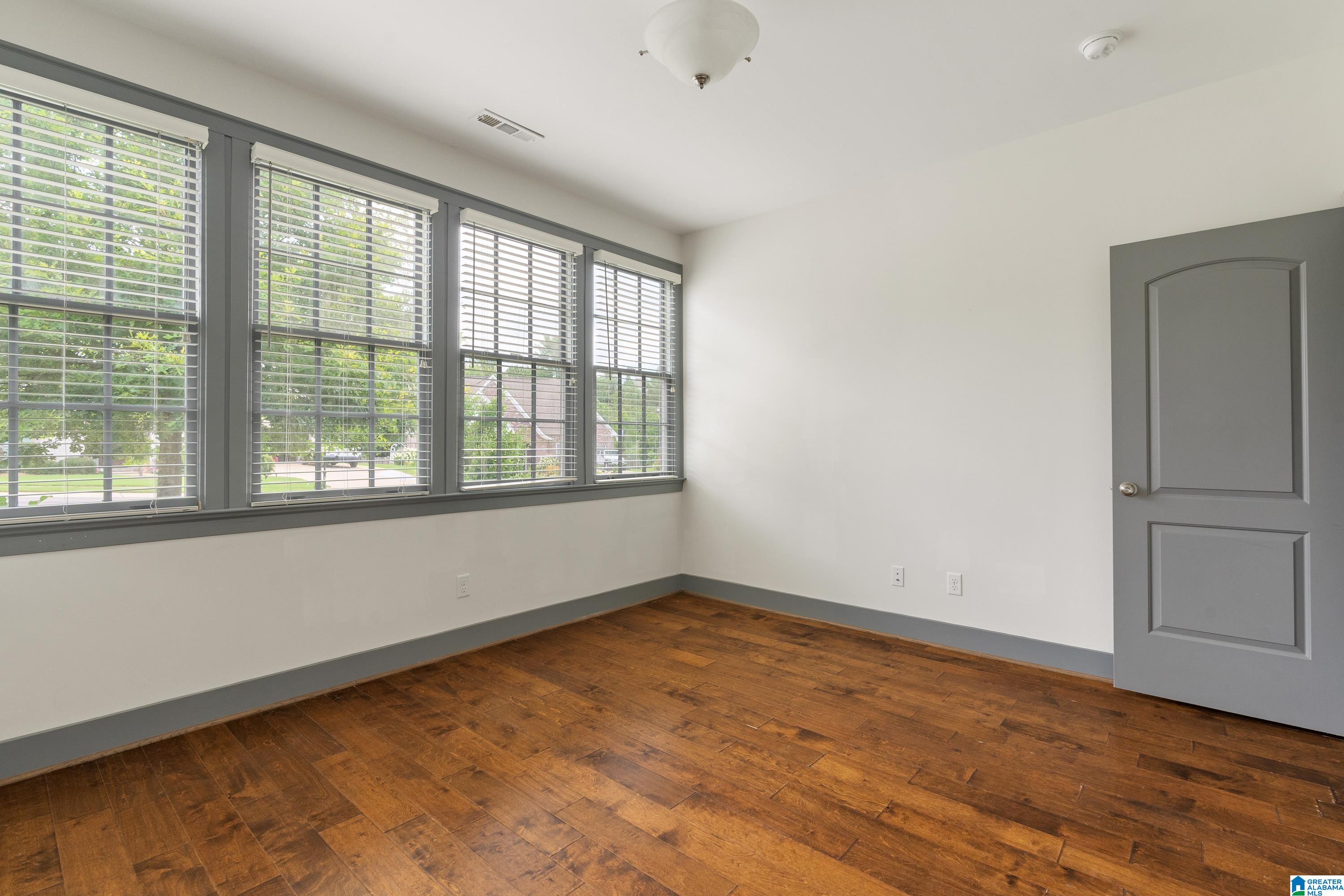 6651 WOODMERE CROSSING