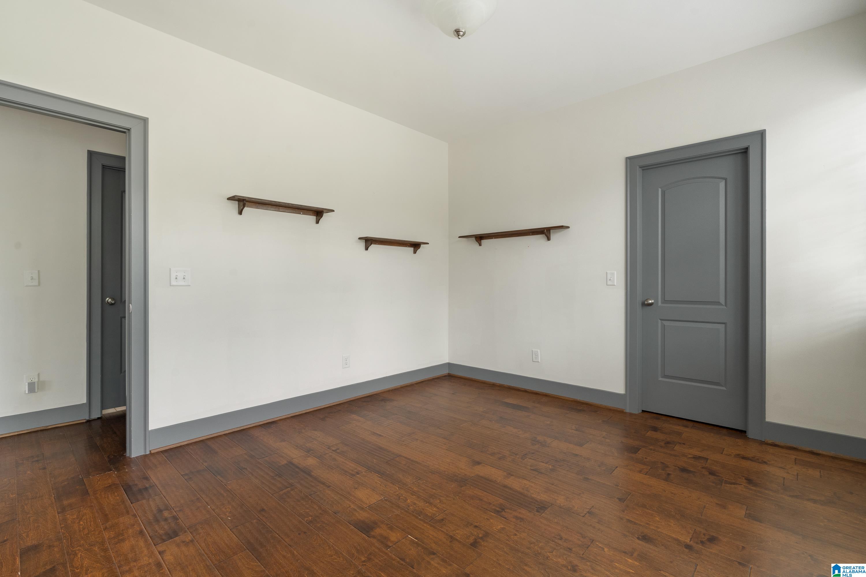 6651 WOODMERE CROSSING