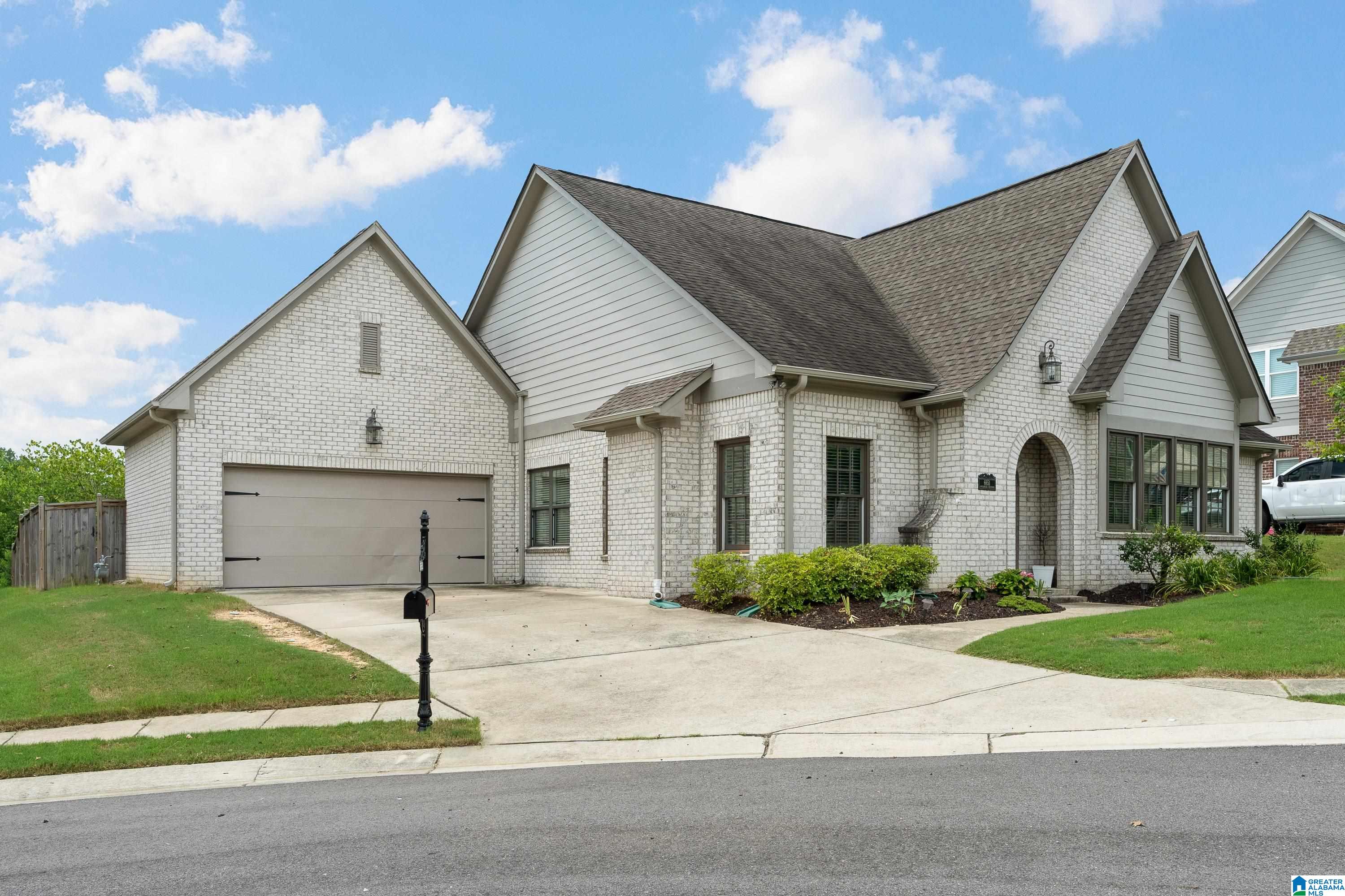 6651 WOODMERE CROSSING