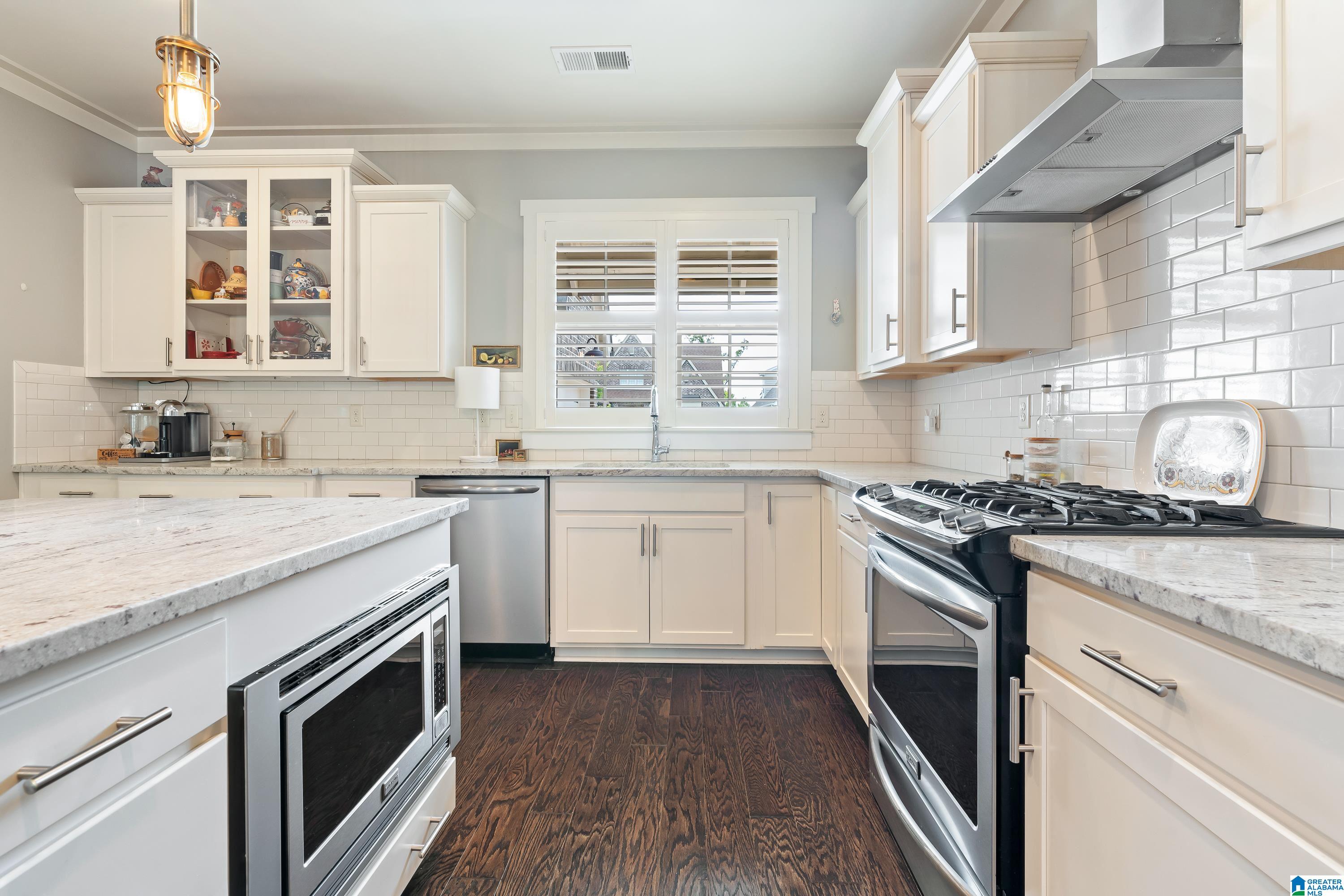 5235 PARK SIDE CIRCLE
