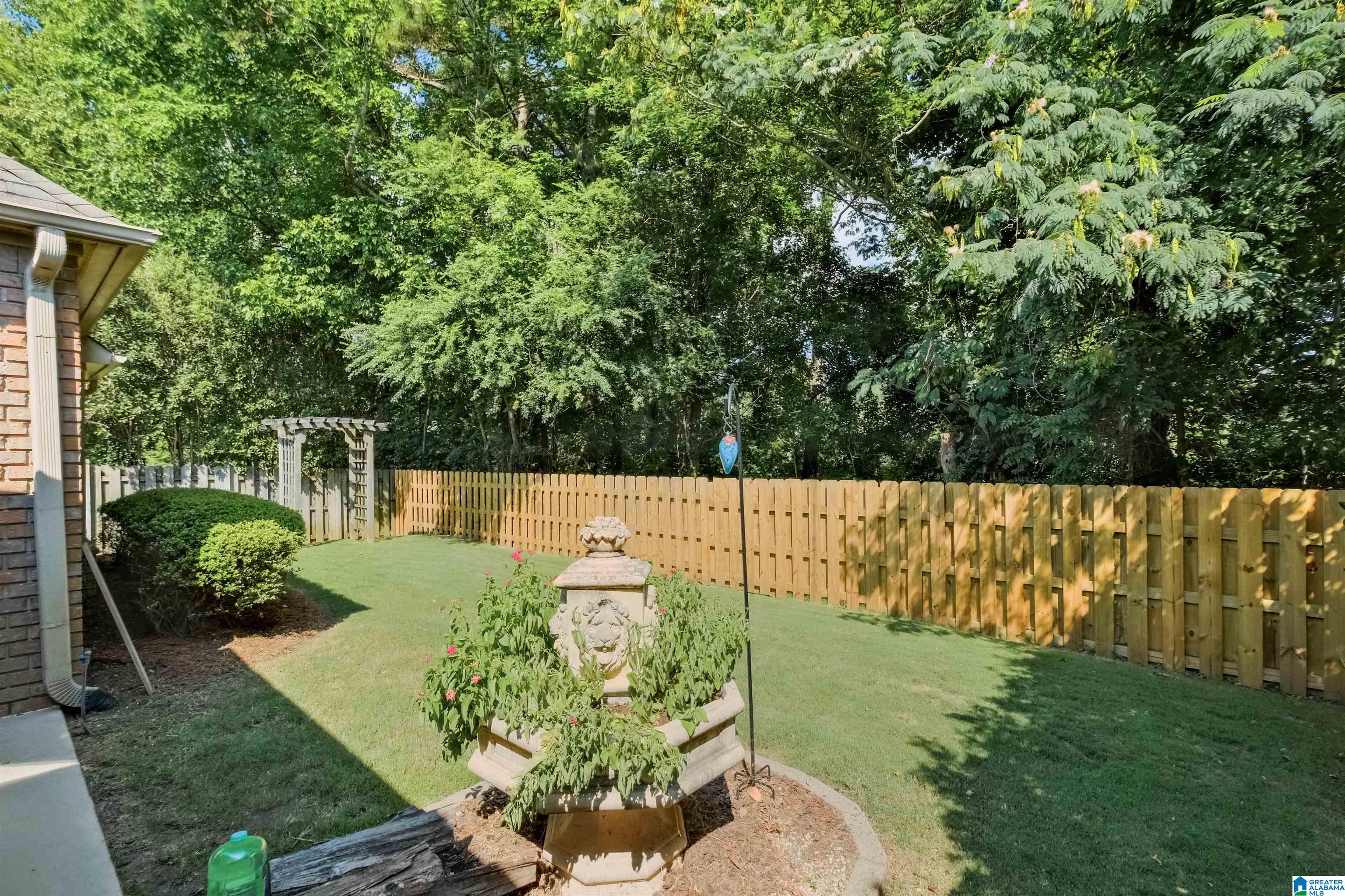 4022 VESTVIEW DRIVE