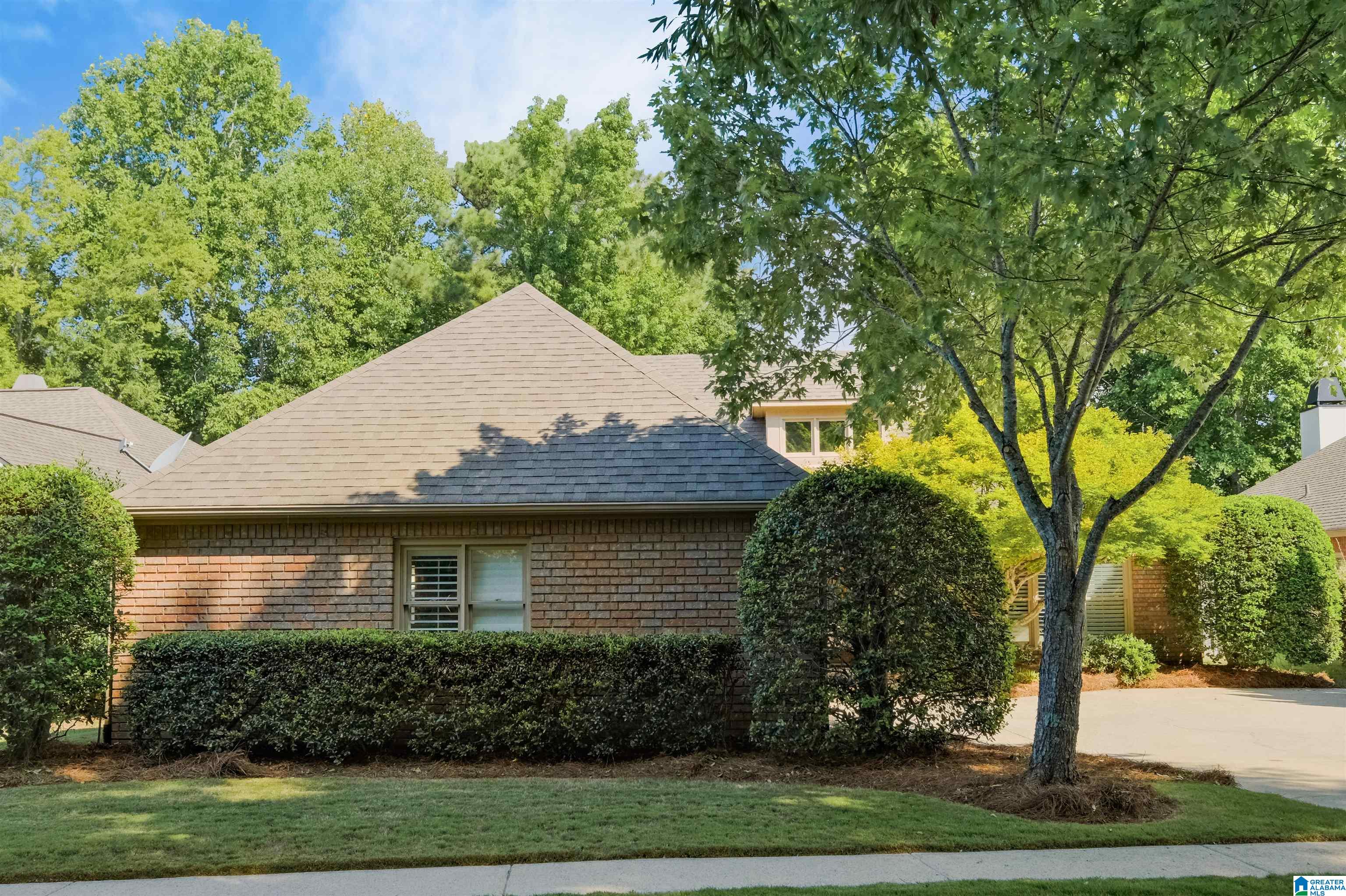 4022 VESTVIEW DRIVE