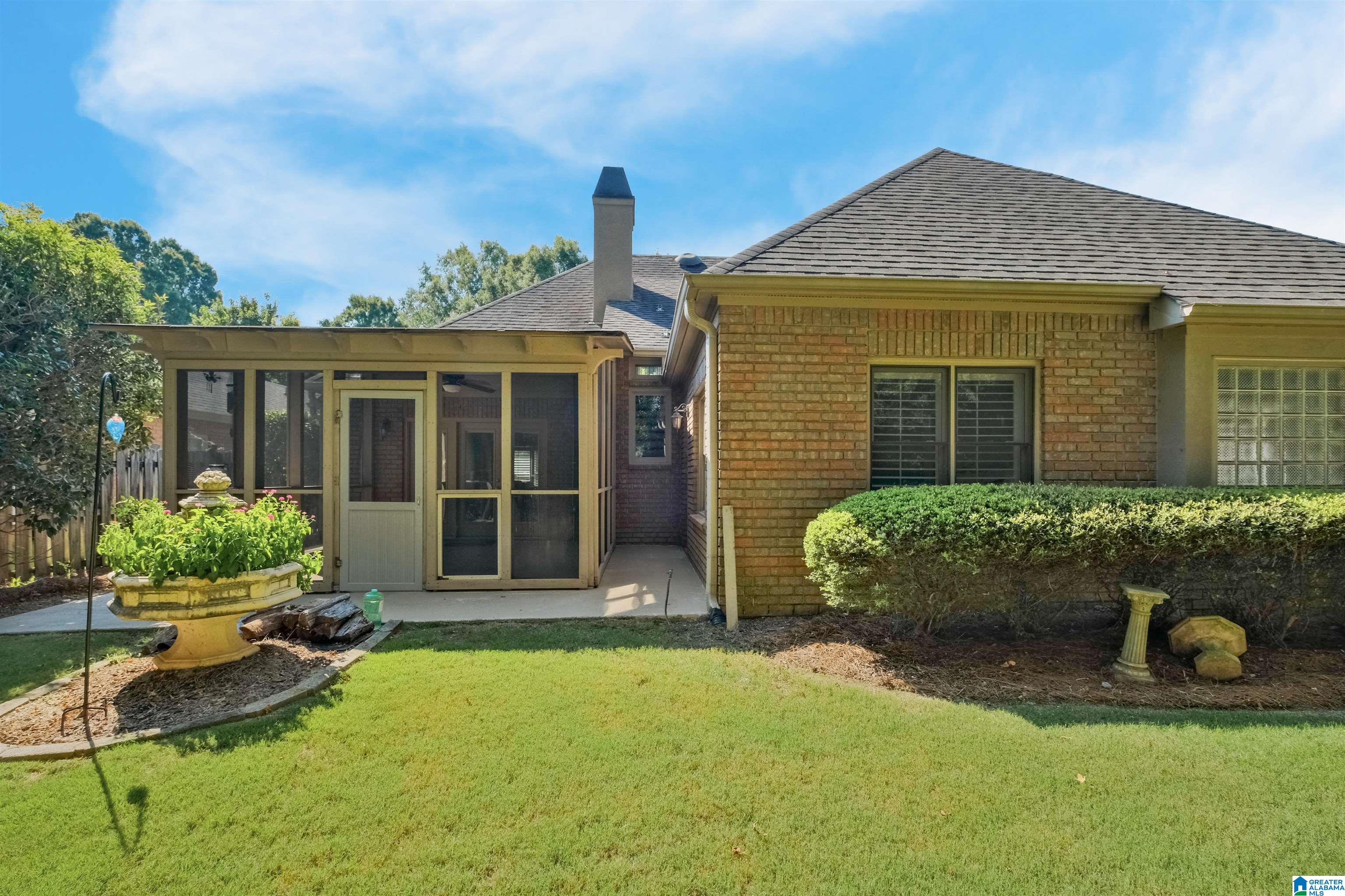 4022 VESTVIEW DRIVE