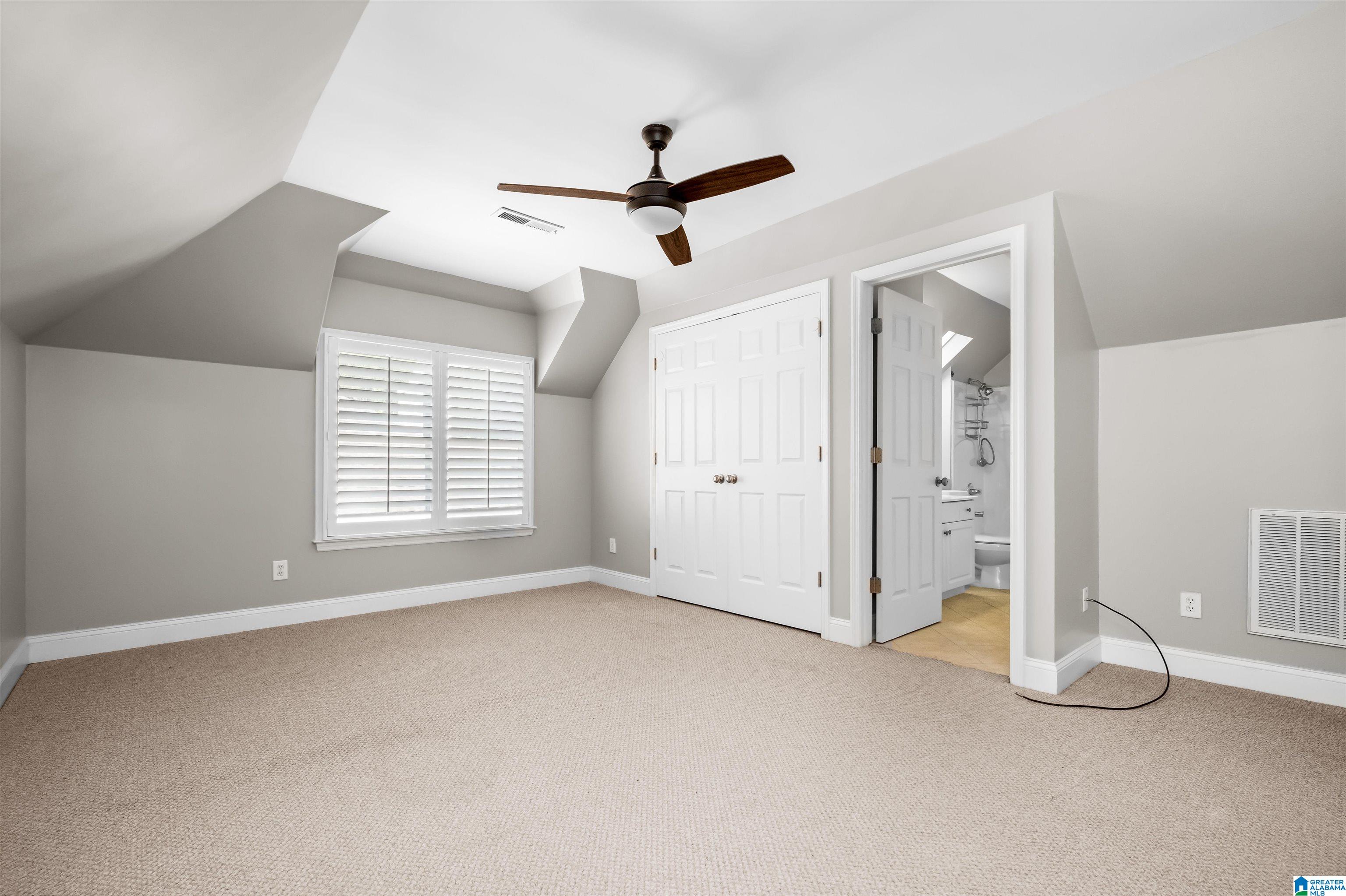 4022 VESTVIEW DRIVE