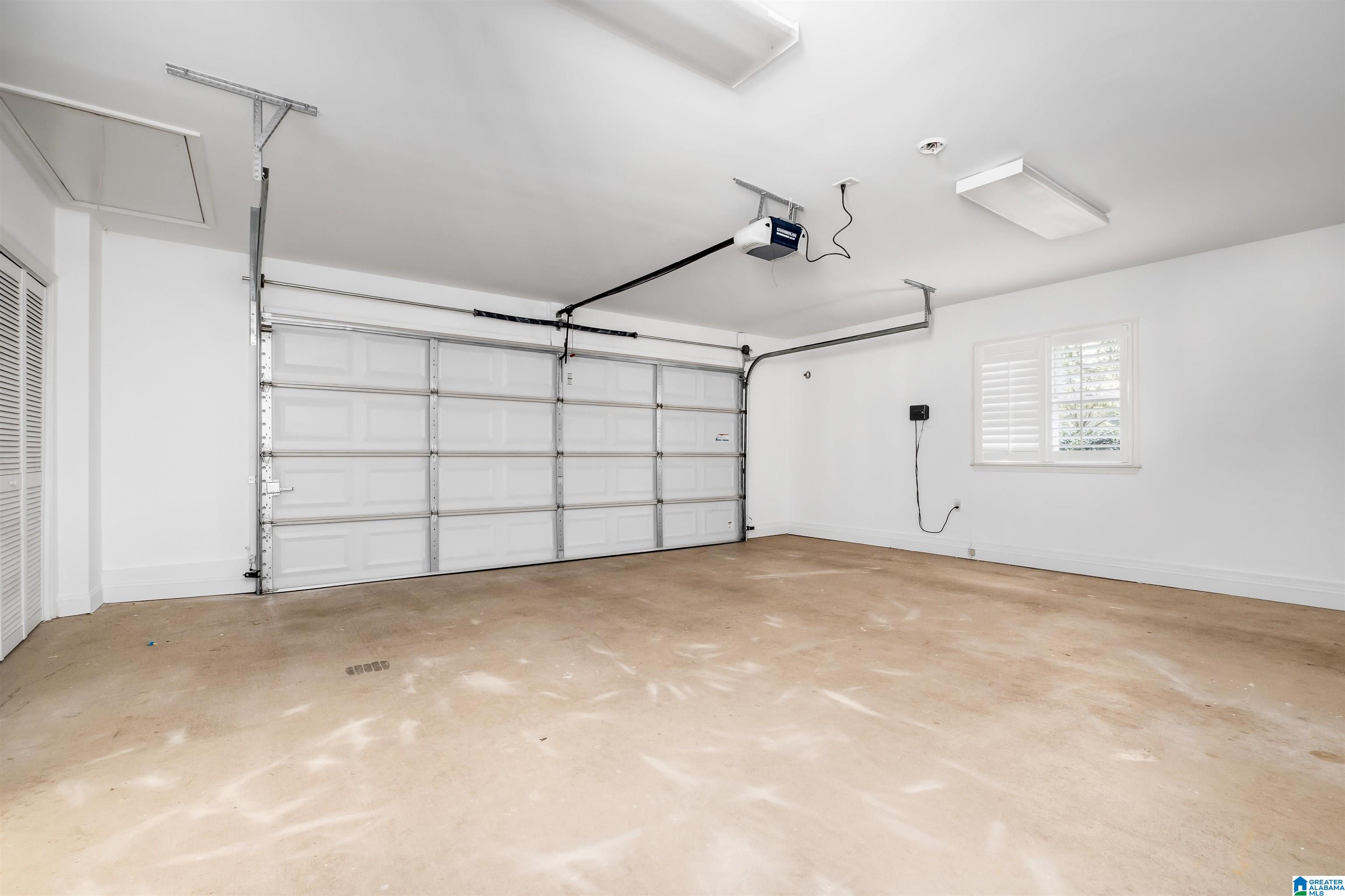 4022 VESTVIEW DRIVE
