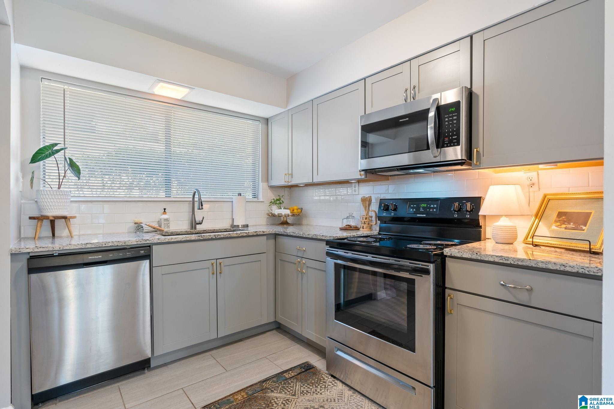 175 CAMBRIAN WAY Unit: 175