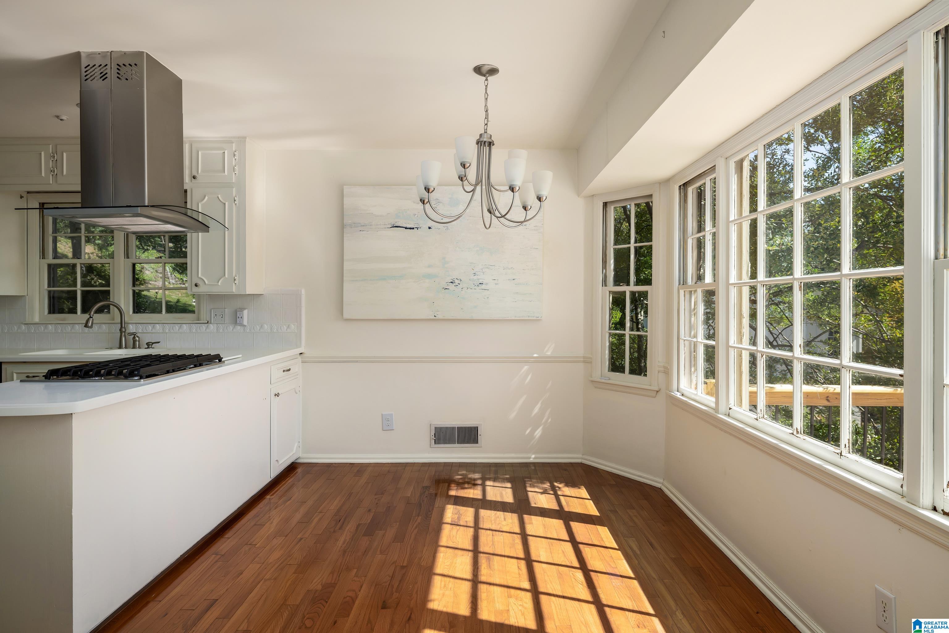 3041 RYECROFT ROAD