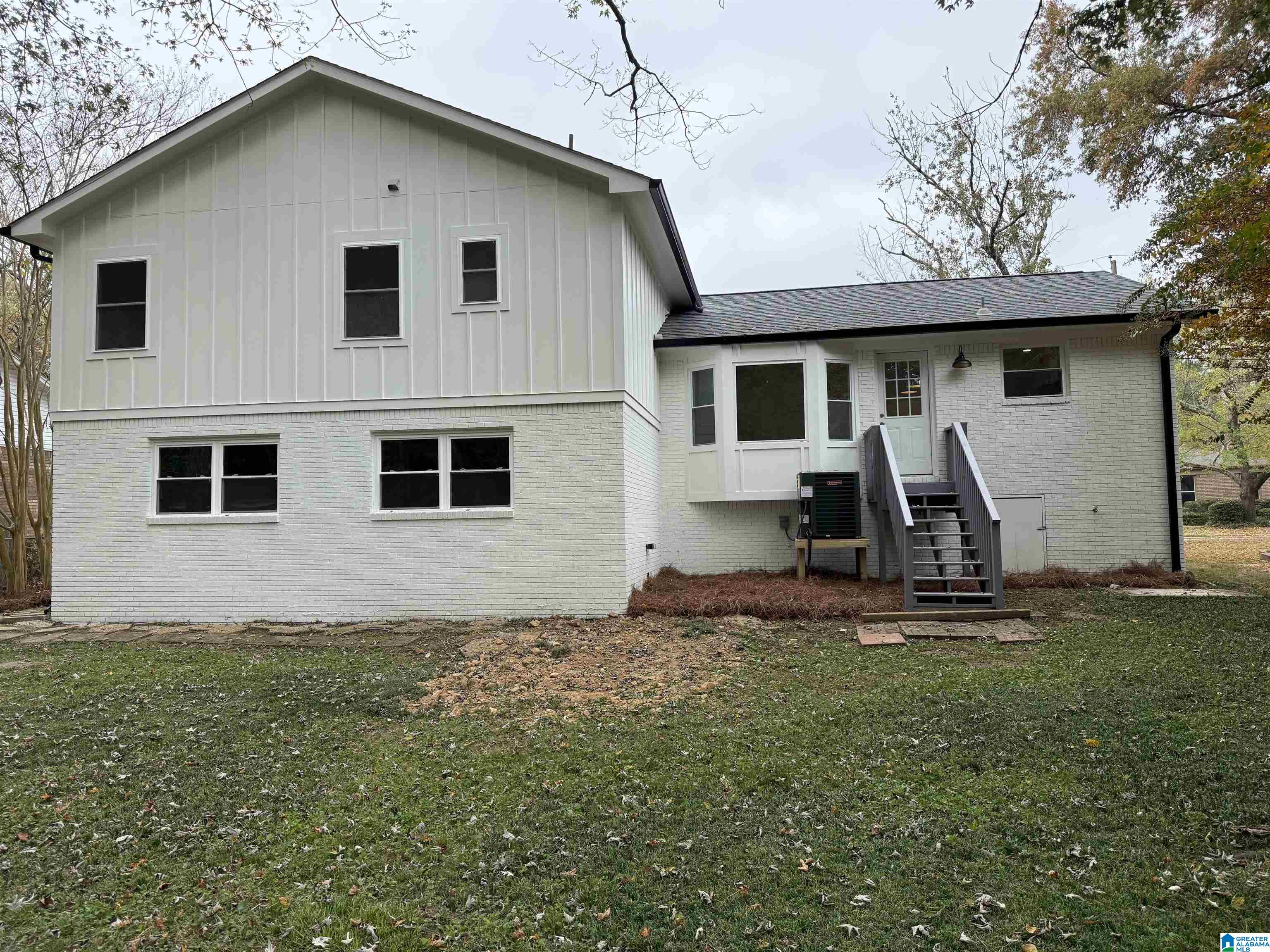4161 CHURCHILL DRIVE