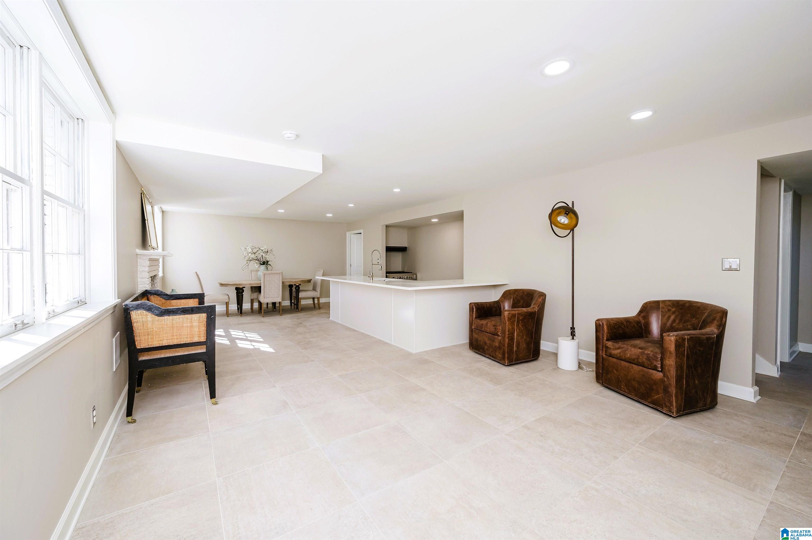 1773 DEO DARA DRIVE