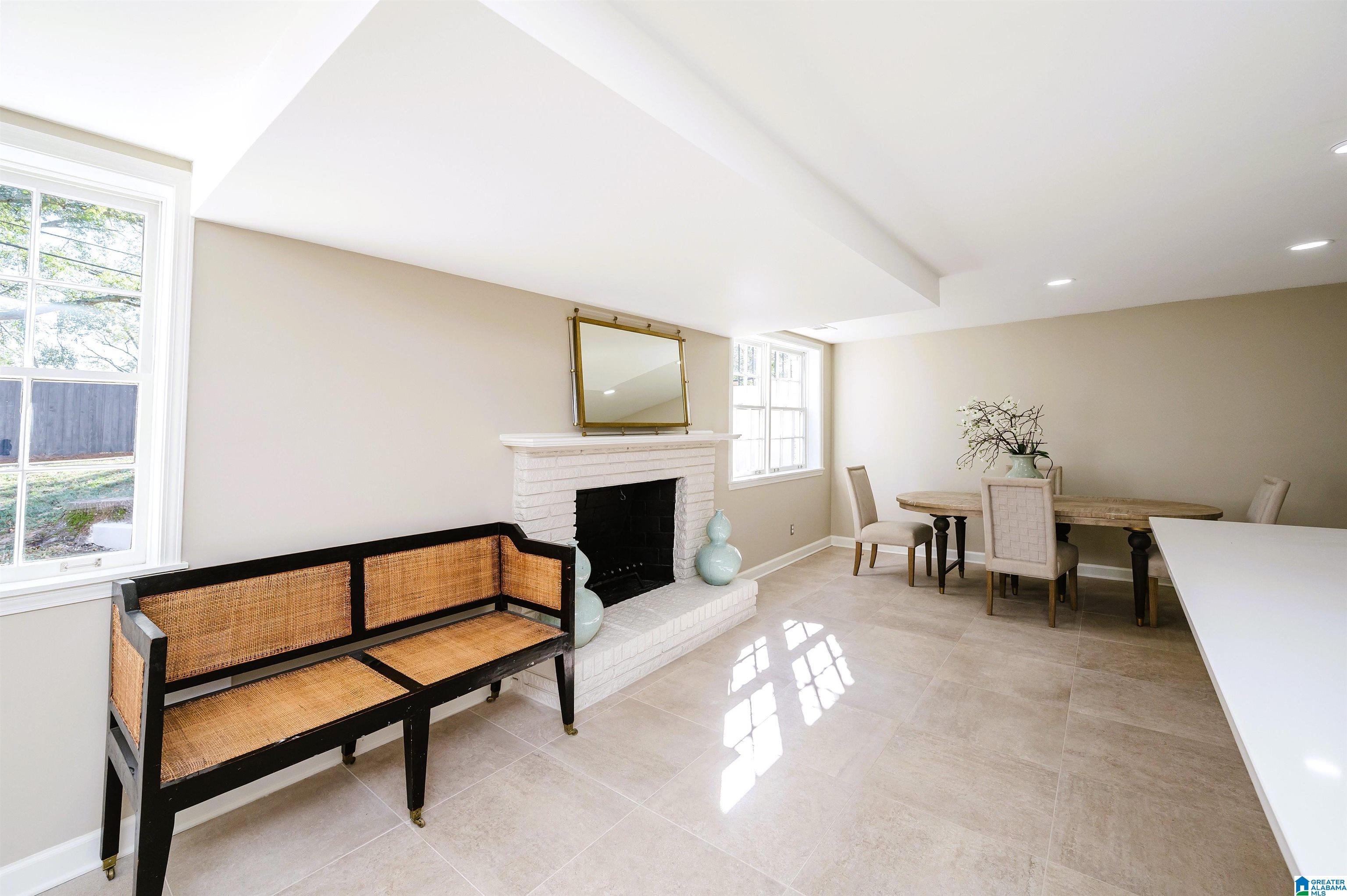 1773 DEO DARA DRIVE
