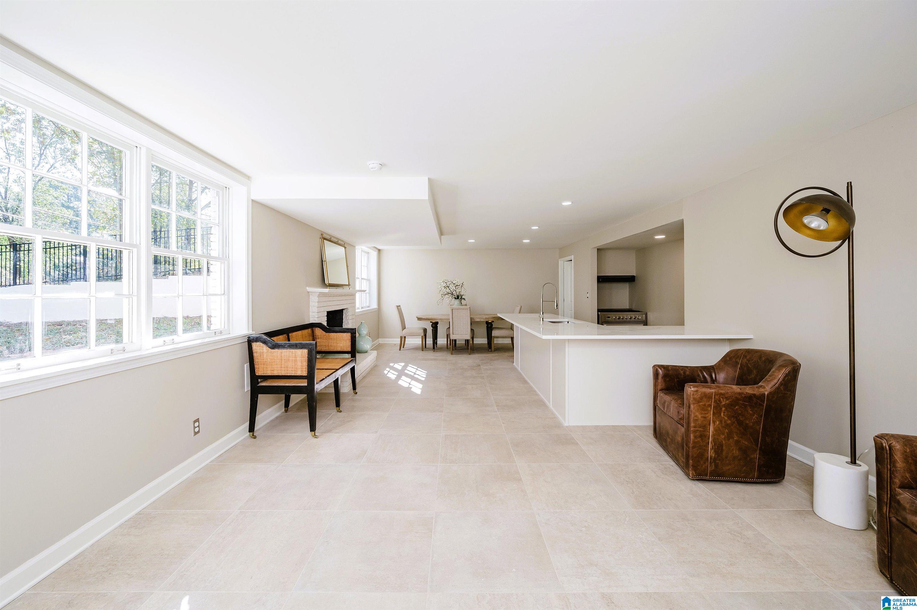 1773 DEO DARA DRIVE