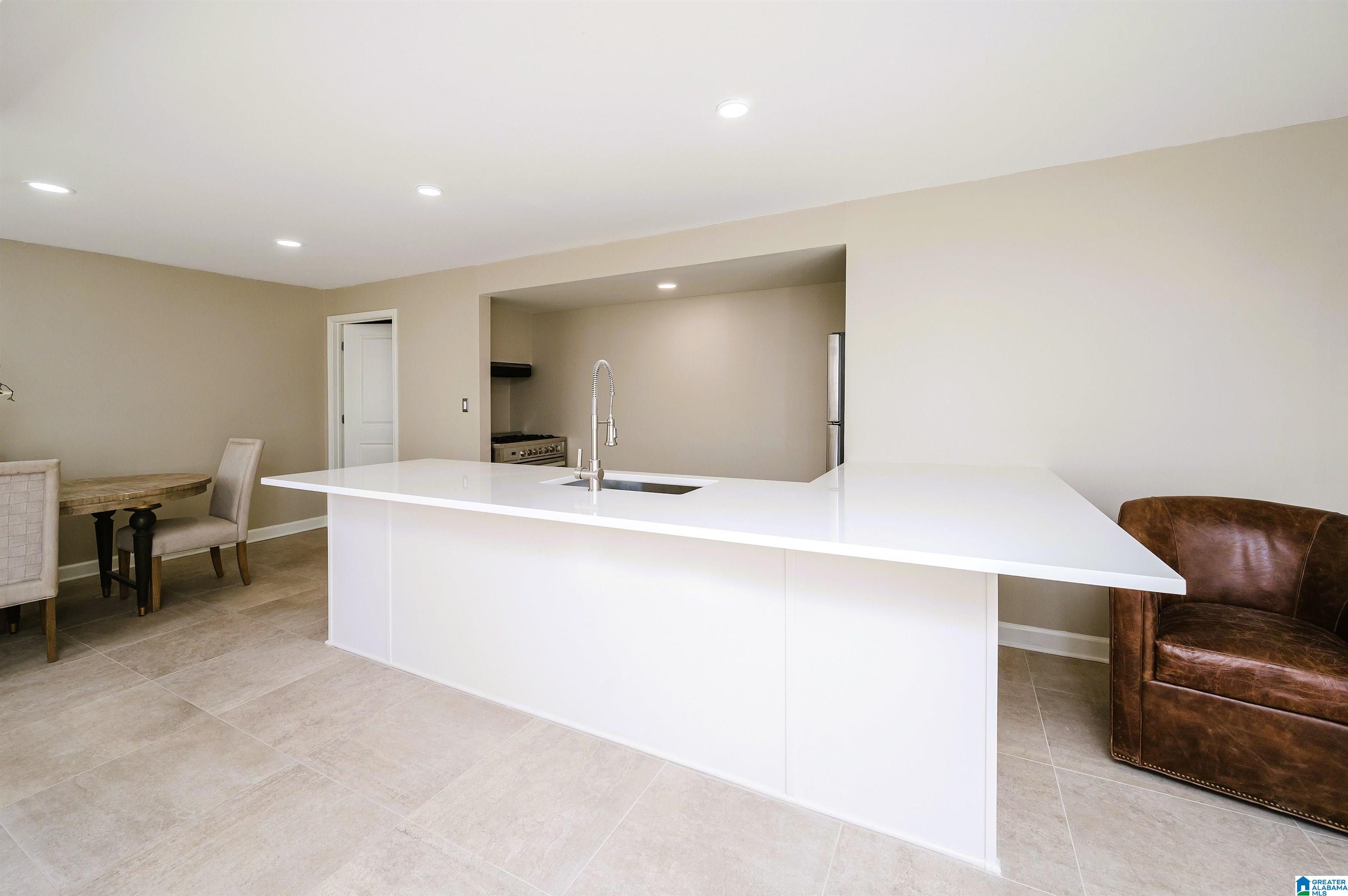 1773 DEO DARA DRIVE