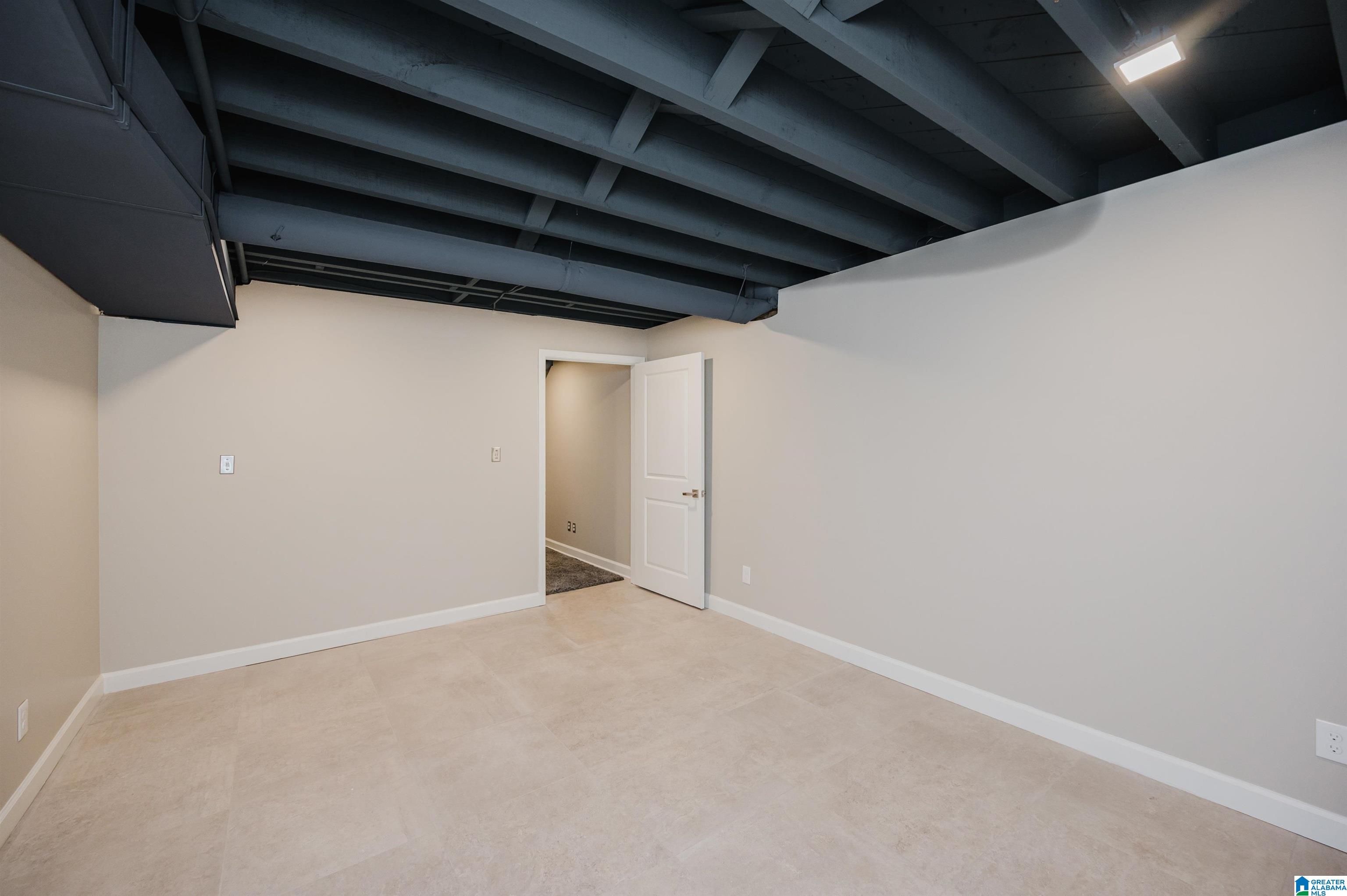 1773 DEO DARA DRIVE