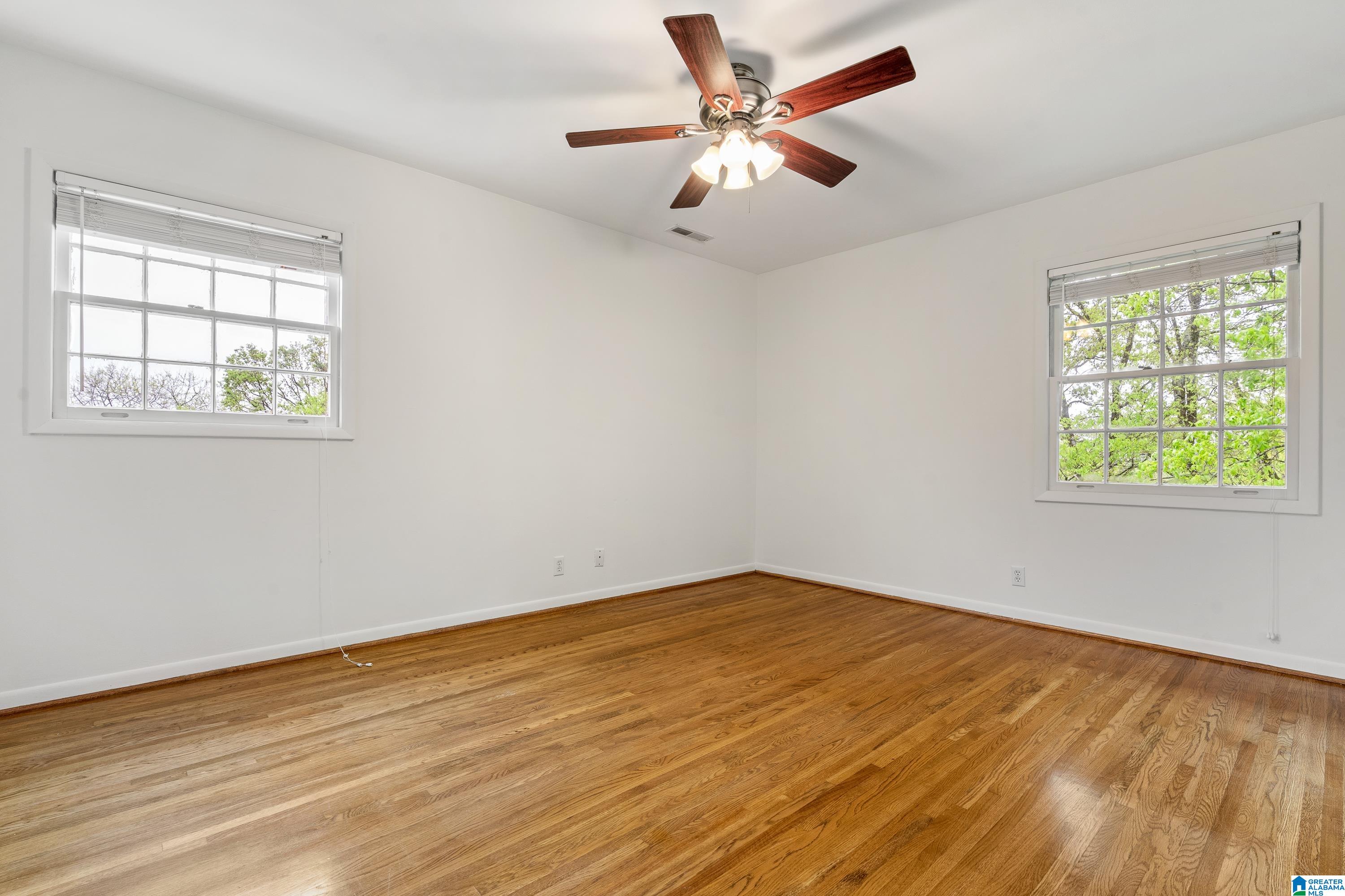 409 FERNCLIFF DRIVE