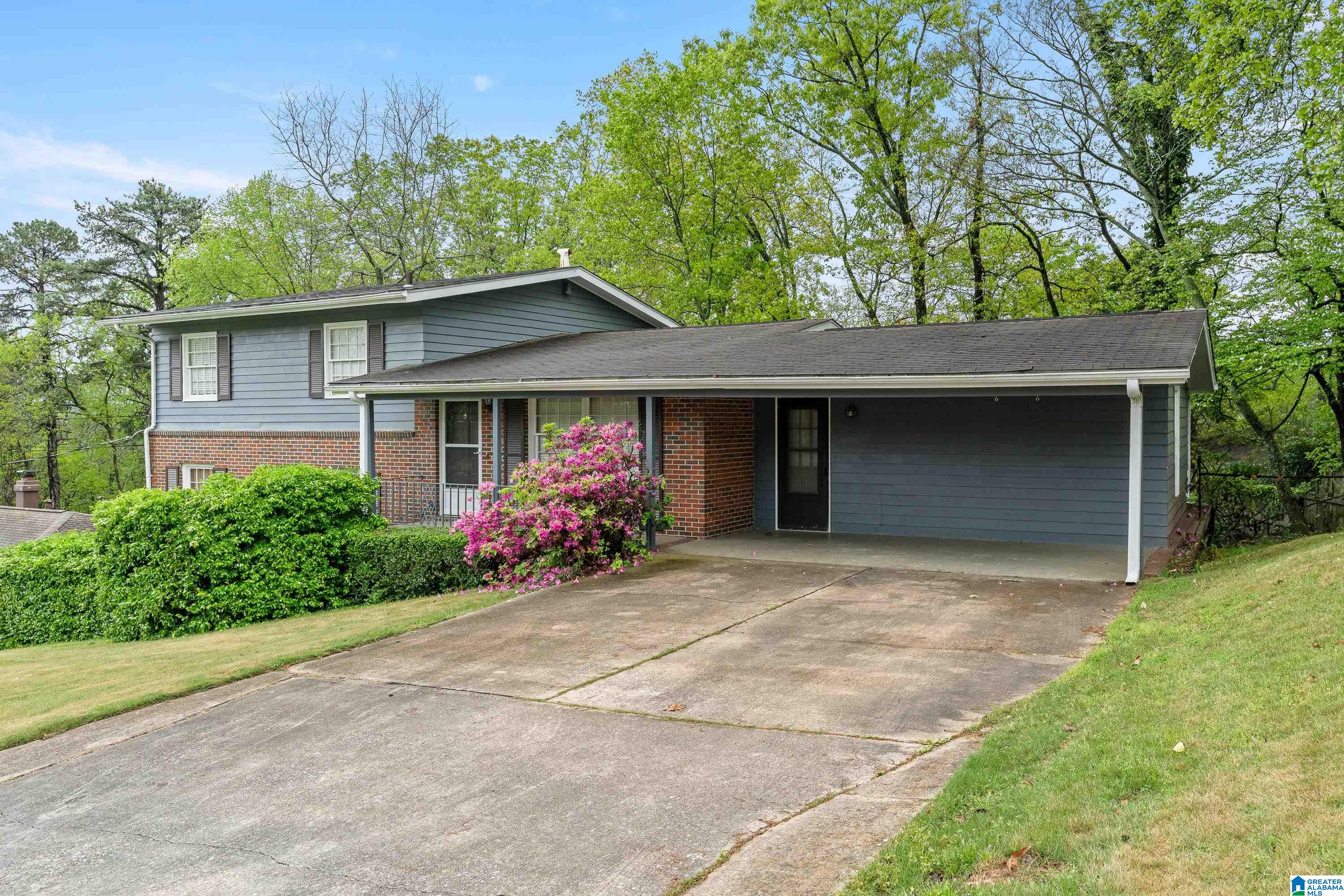 409 FERNCLIFF DRIVE