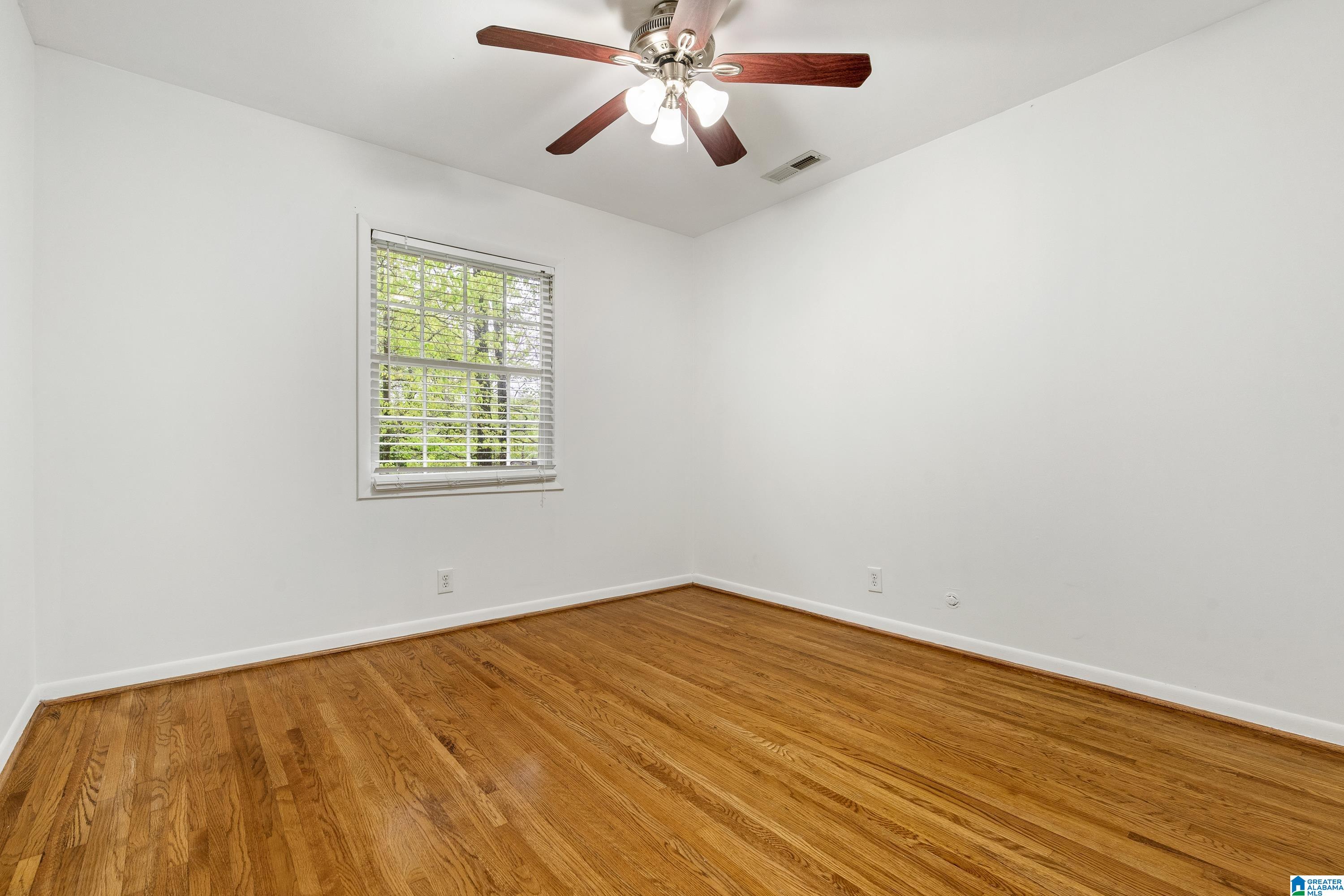 409 FERNCLIFF DRIVE