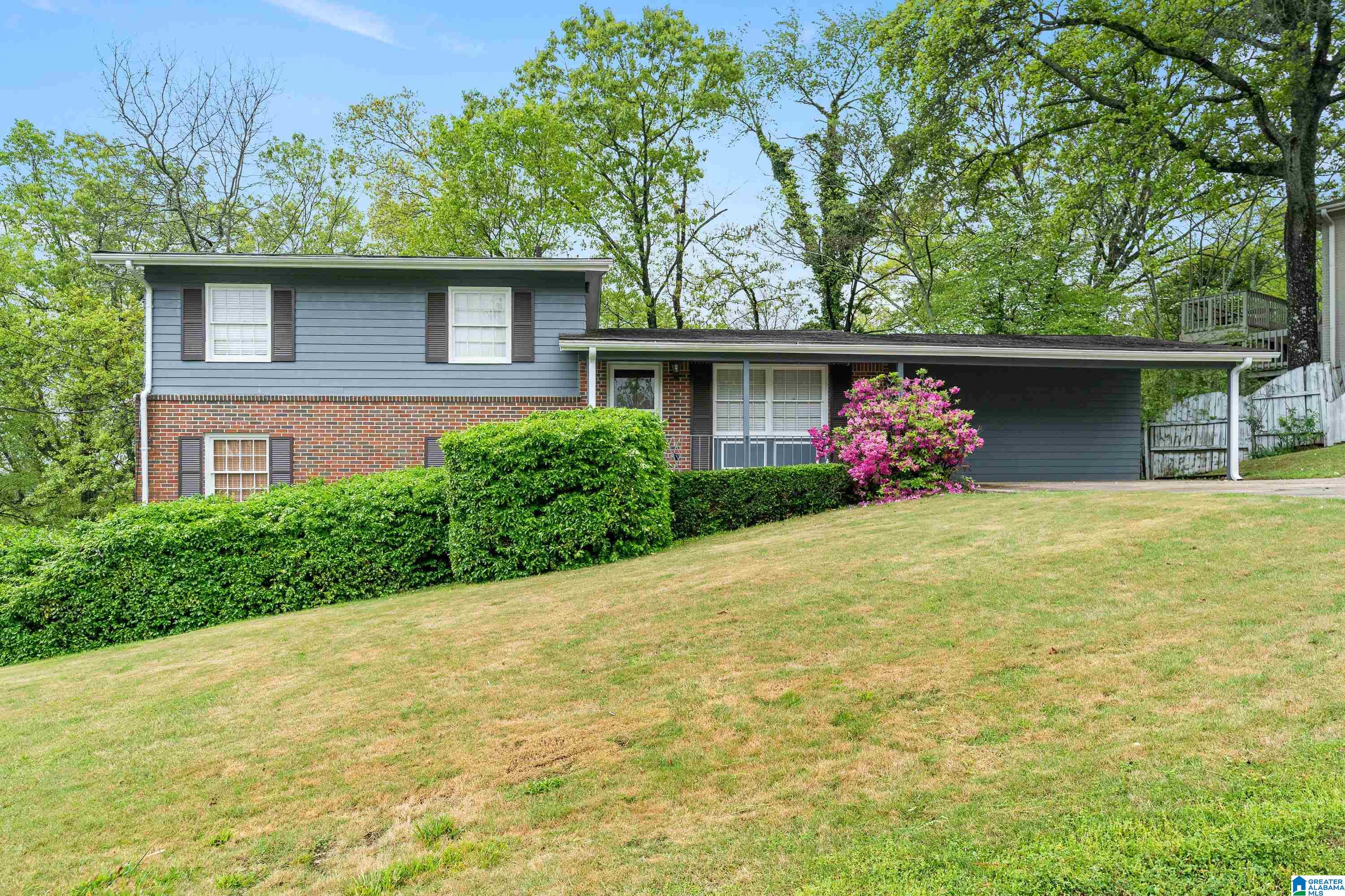 409 FERNCLIFF DRIVE