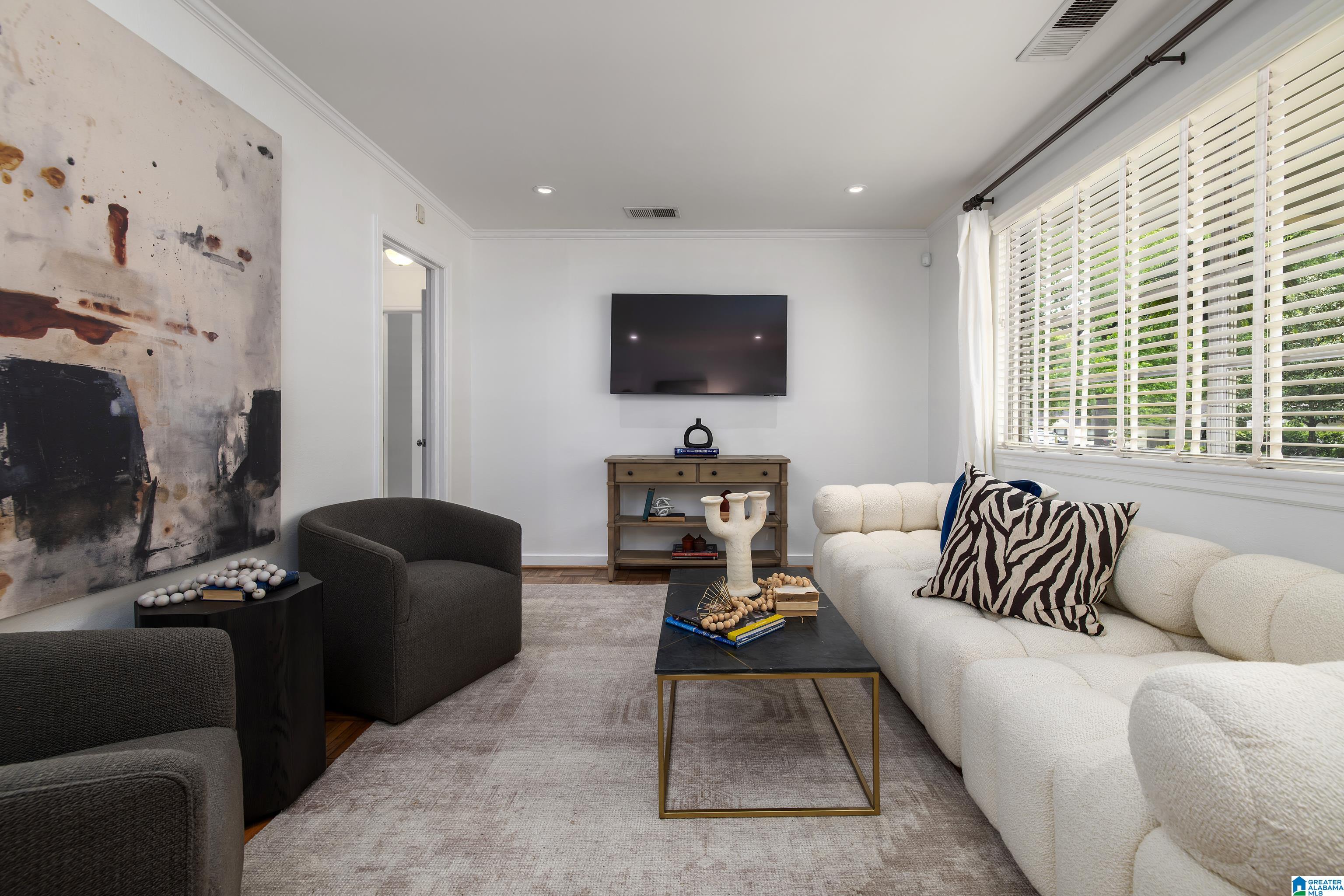 1230 REGAL AVENUE
