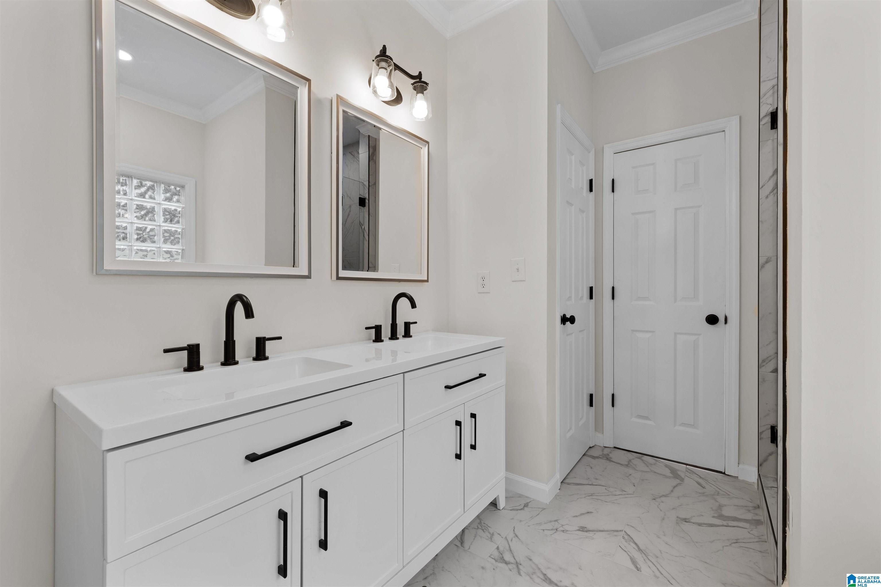7541 CARRIAGE COVE