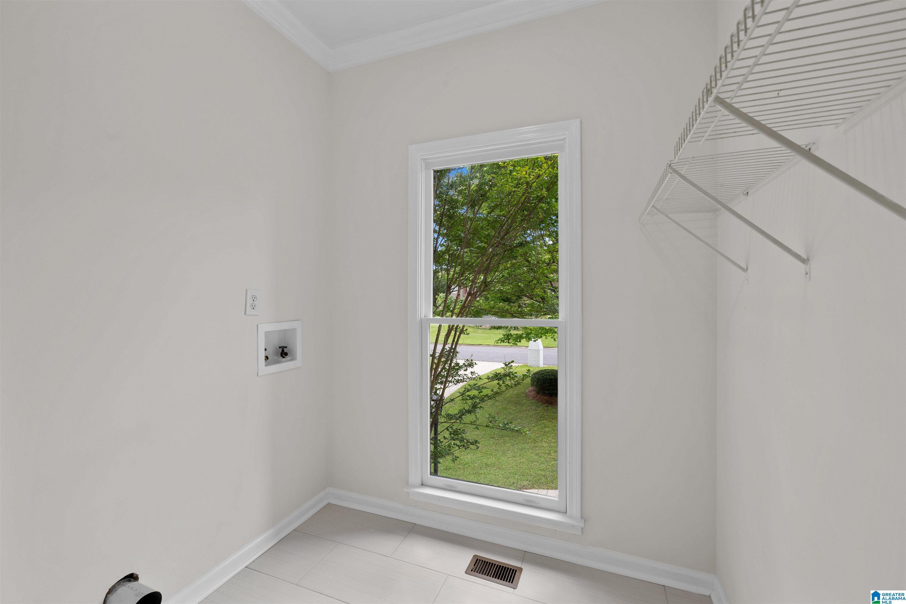 7541 CARRIAGE COVE