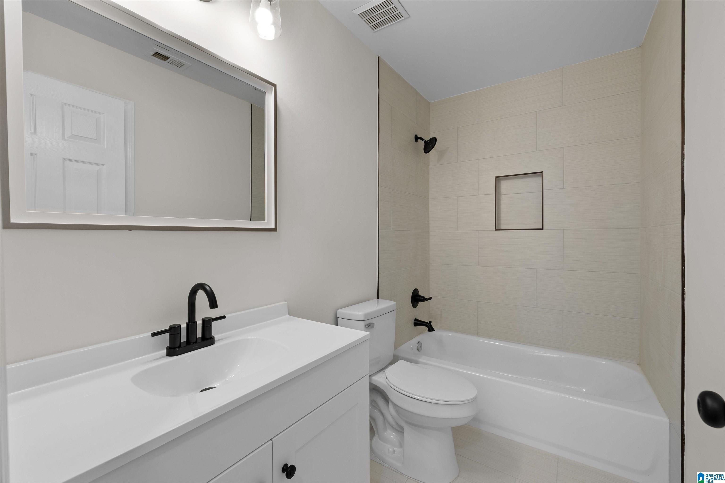 7541 CARRIAGE COVE