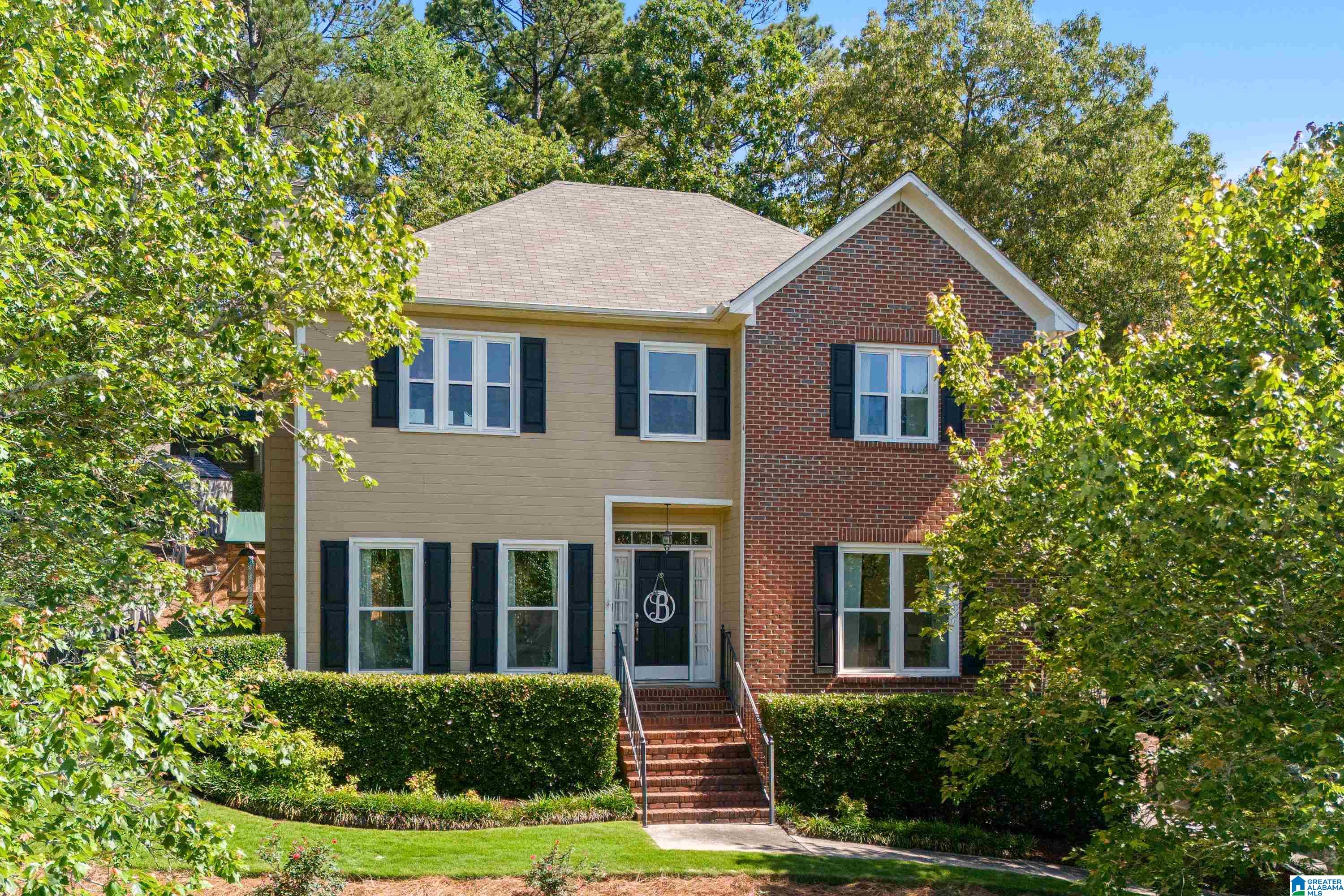 1709 WAKEFIELD DRIVE