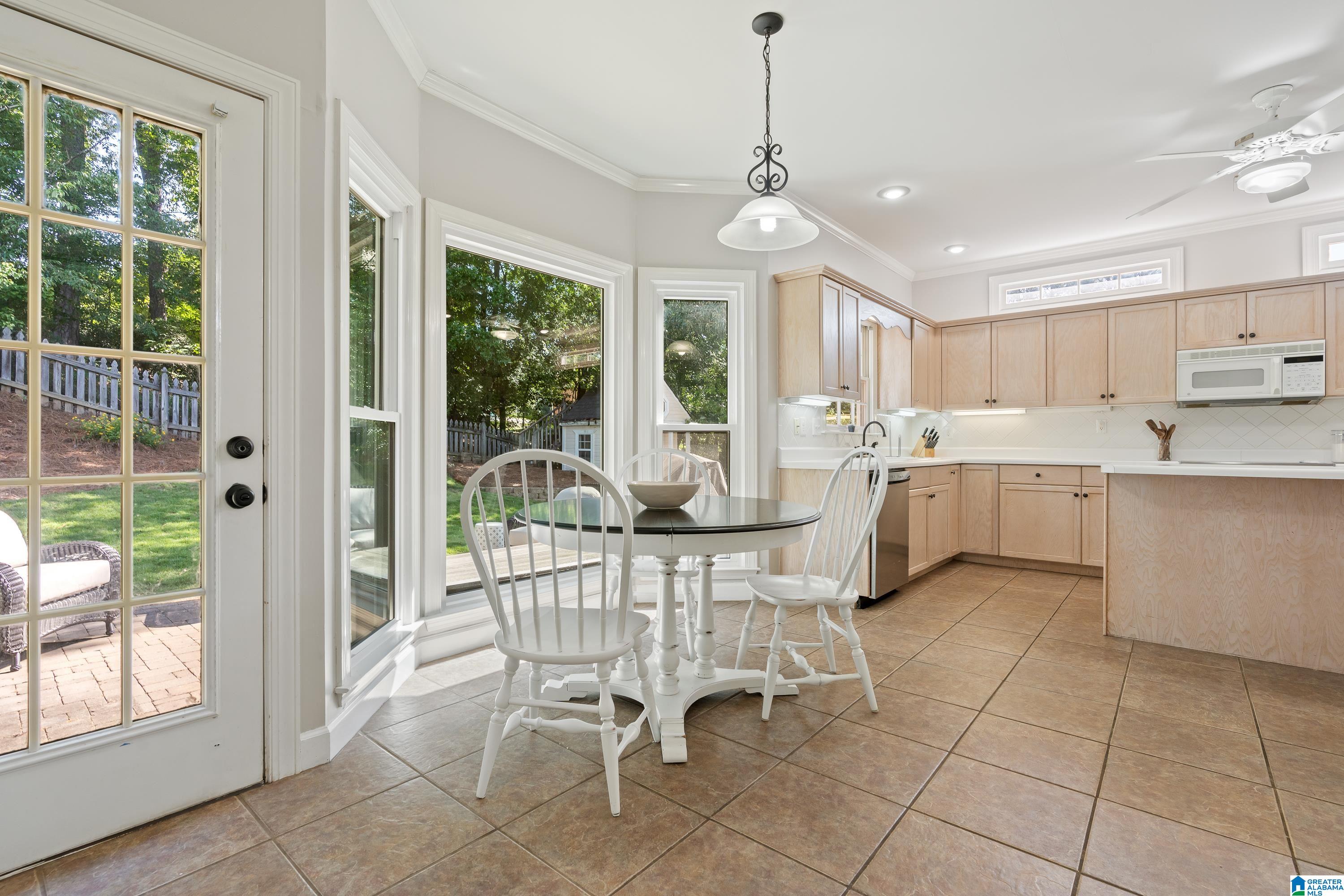 1709 WAKEFIELD DRIVE