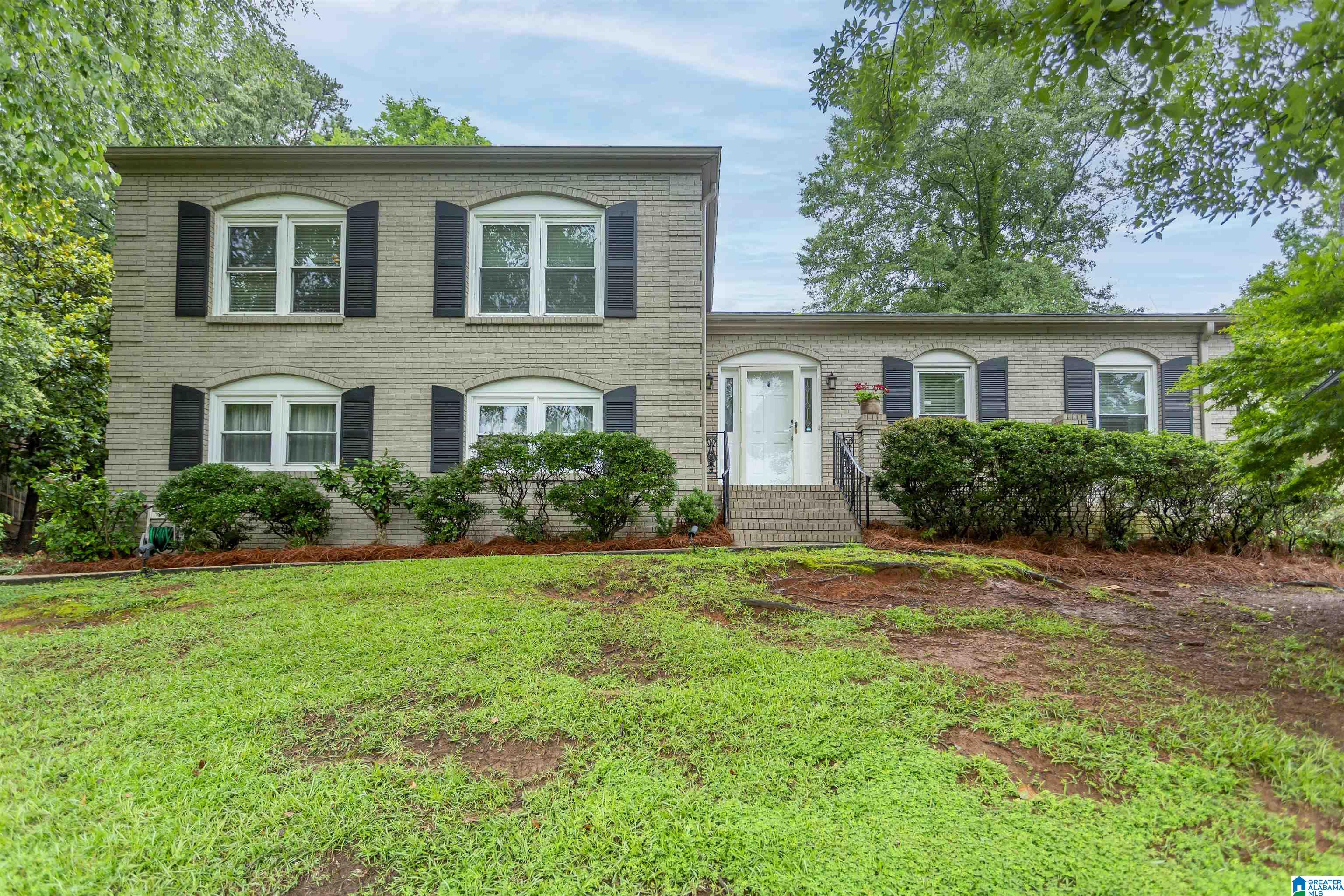 708 STAFFORDSHIRE DRIVE