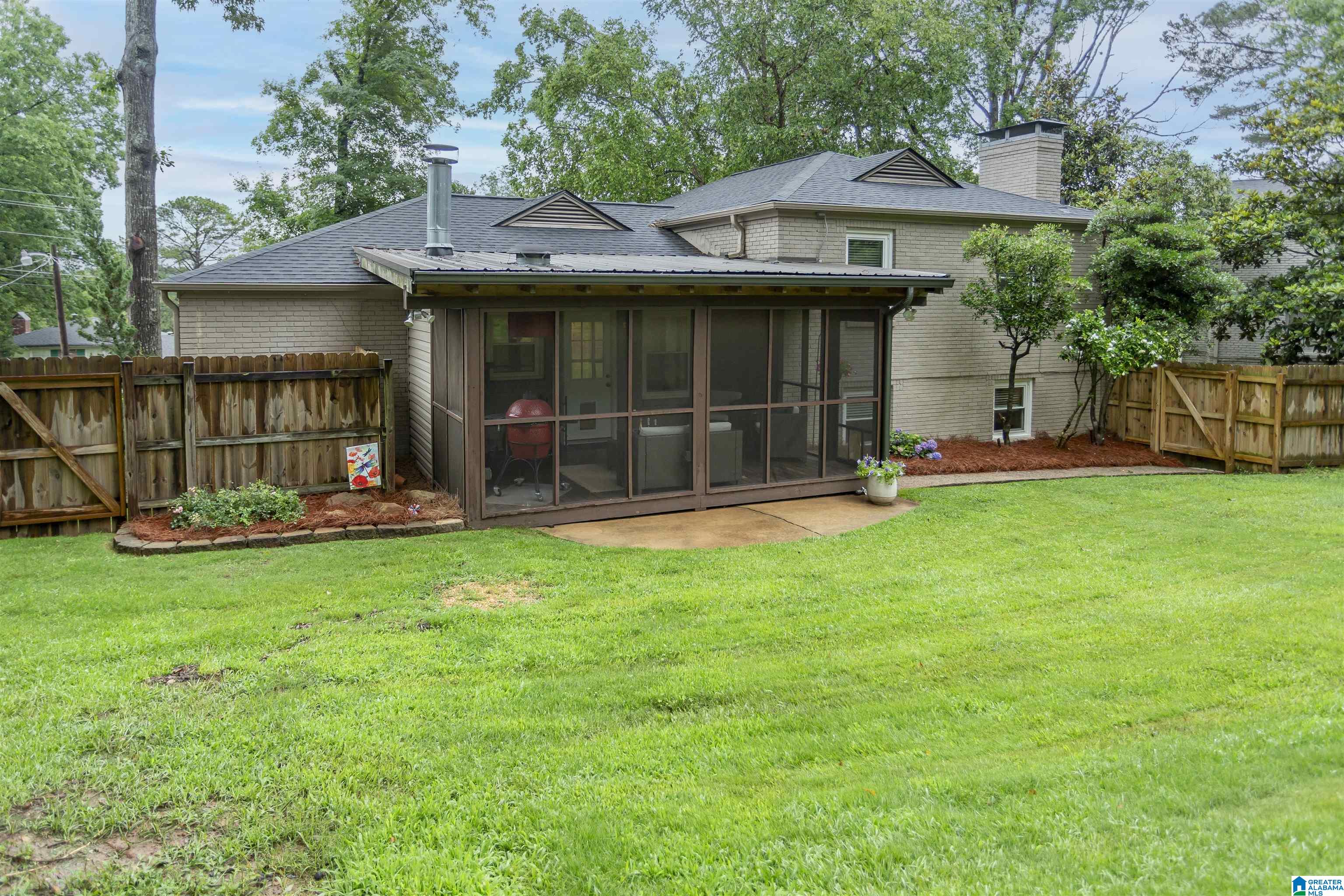 708 STAFFORDSHIRE DRIVE