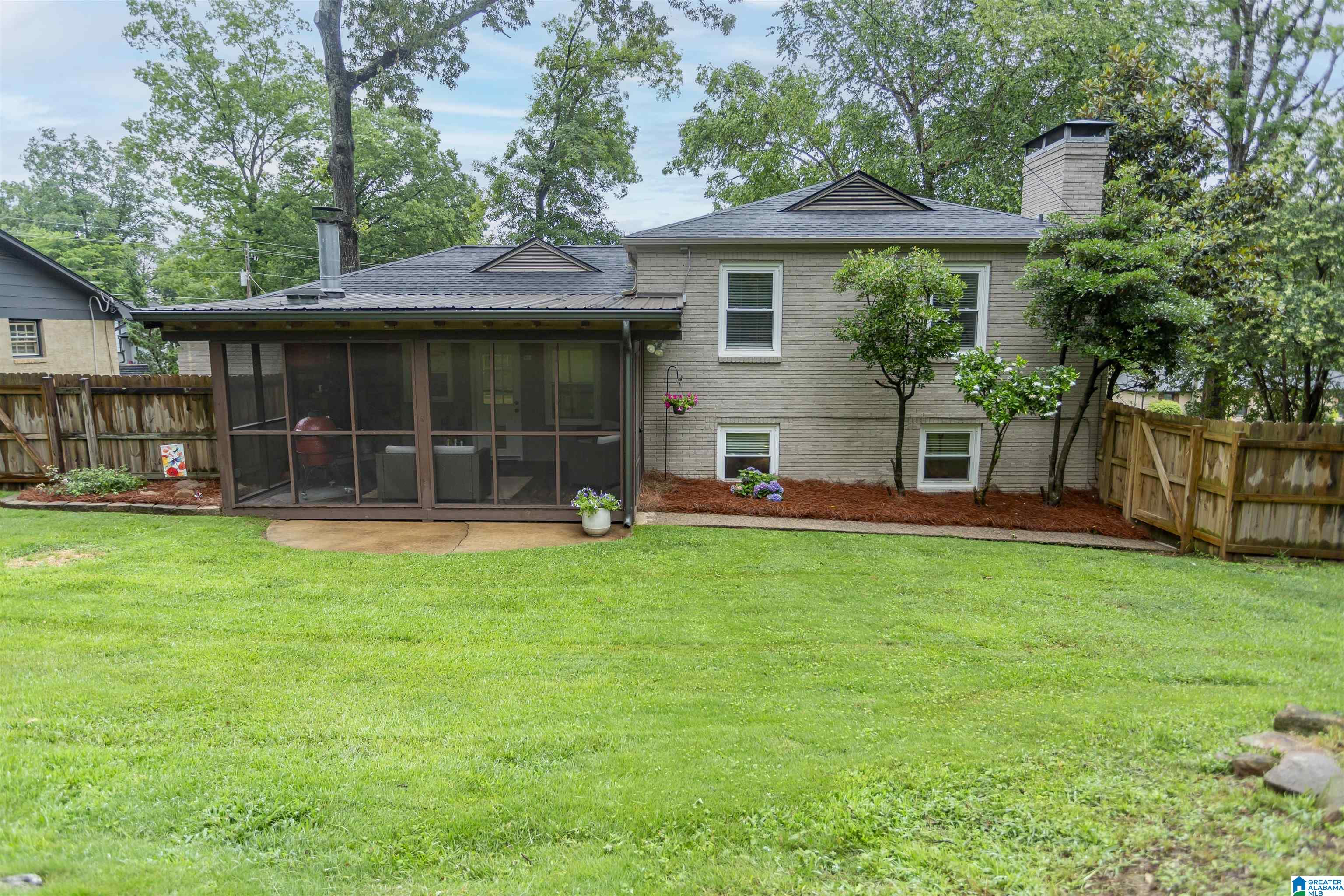 708 STAFFORDSHIRE DRIVE