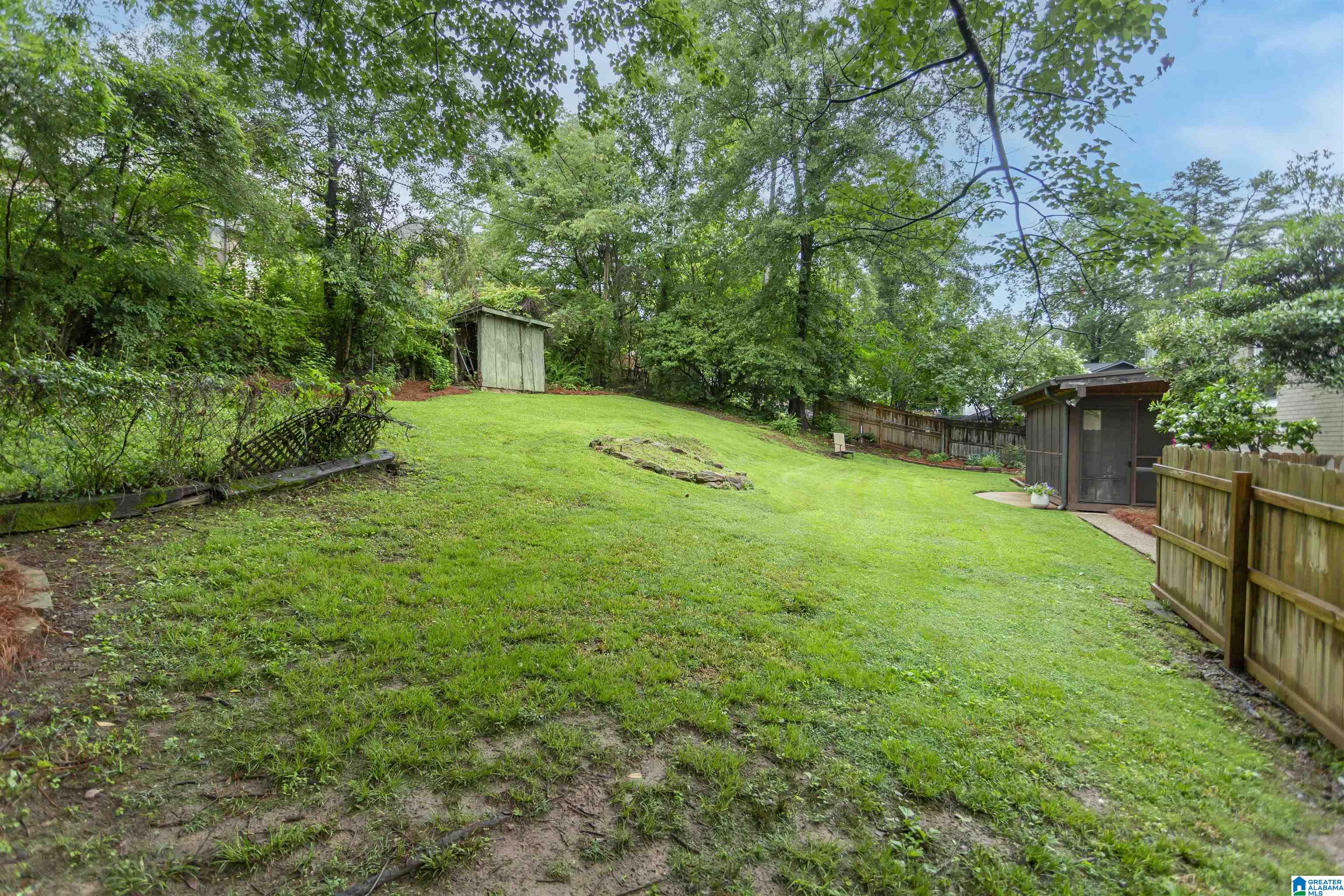 708 STAFFORDSHIRE DRIVE