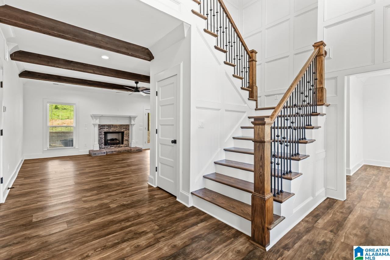 8396 TRAILS END LANE