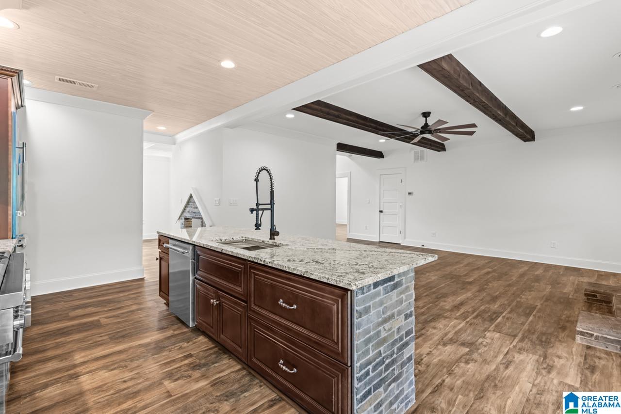 8396 TRAILS END LANE
