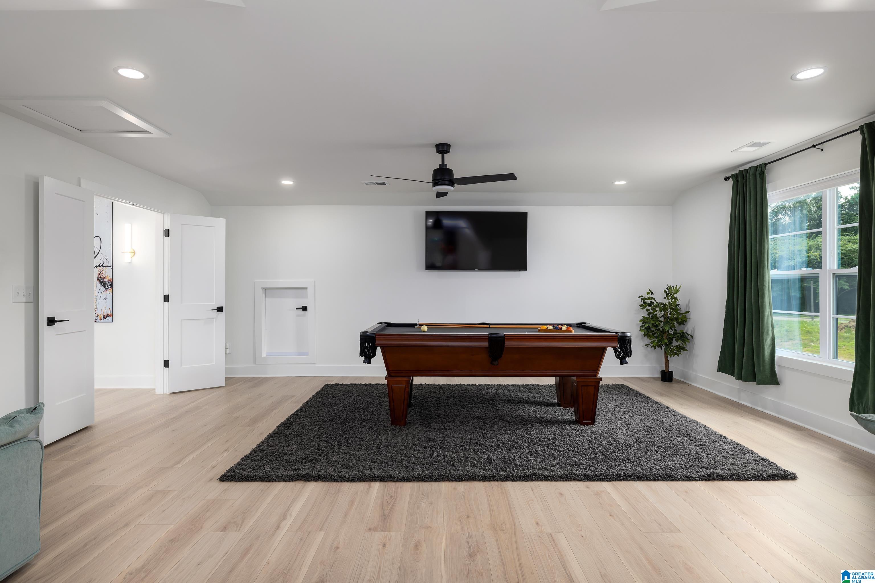 131 JEWELL CIRCLE