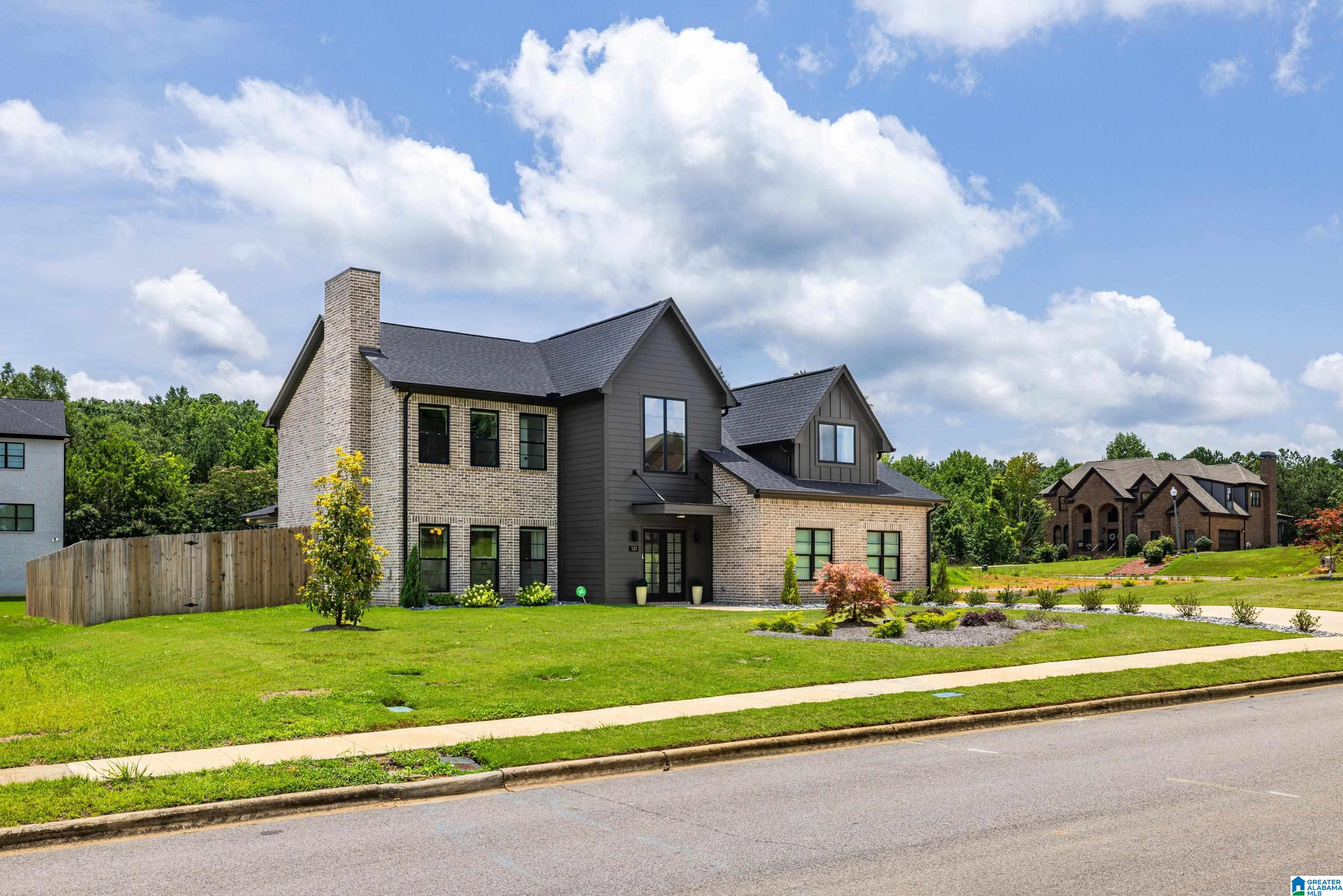 131 JEWELL CIRCLE