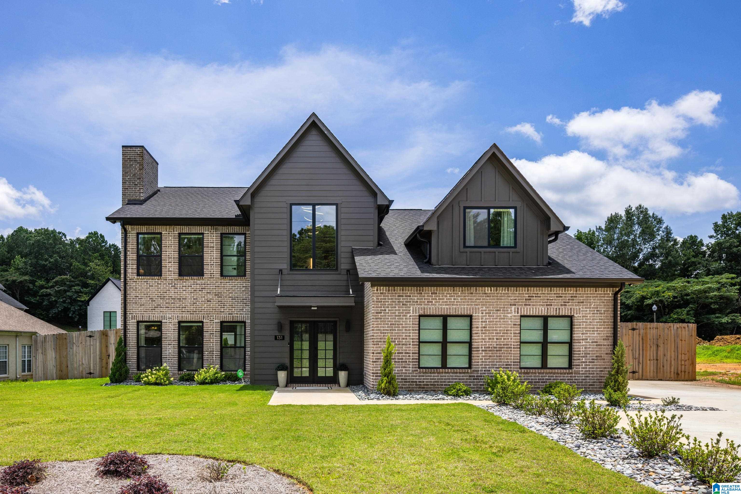 131 JEWELL CIRCLE