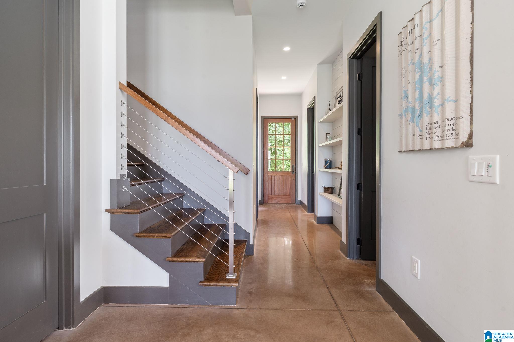 684 AMBER DRIVE